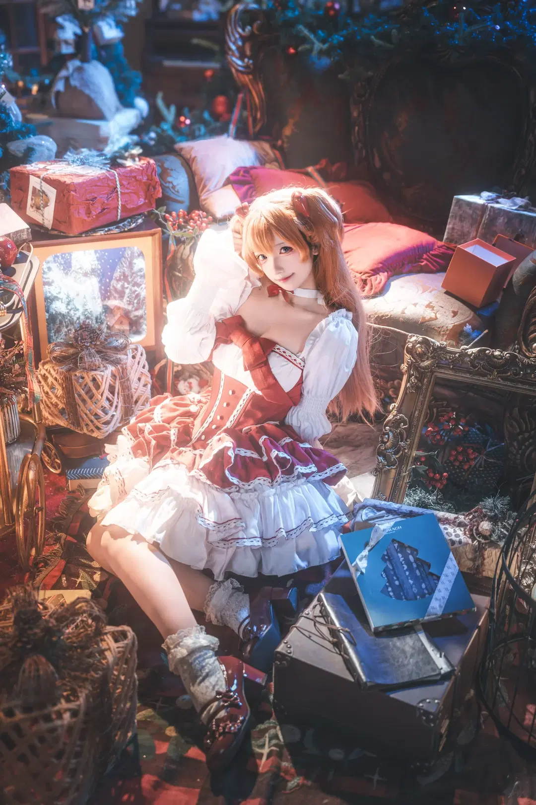 【アスカコスプレ】クリスマスをテーマにした赤い洋装の撮影記録をシェア - 喵喵梓 - 3枚目