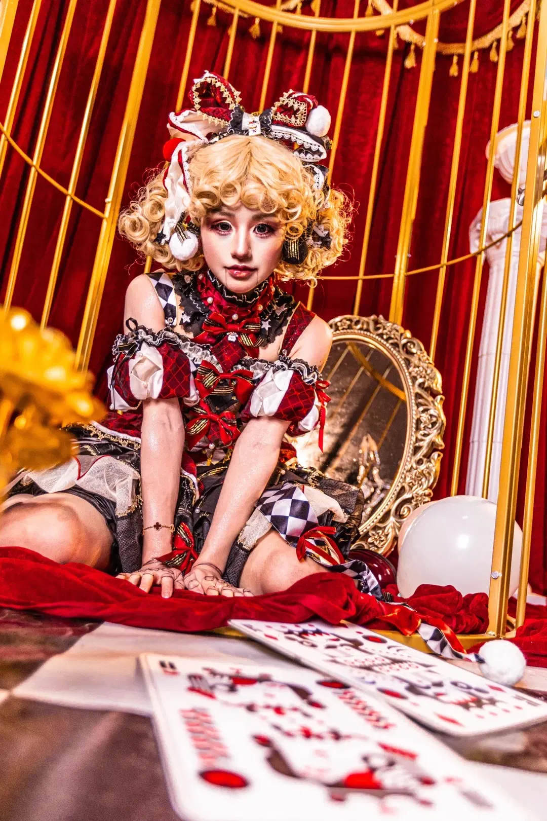 紅黑棋盤格馬戲團Lolita，籠中的怪誕人偶寫真 - 木希琳 - 第6張