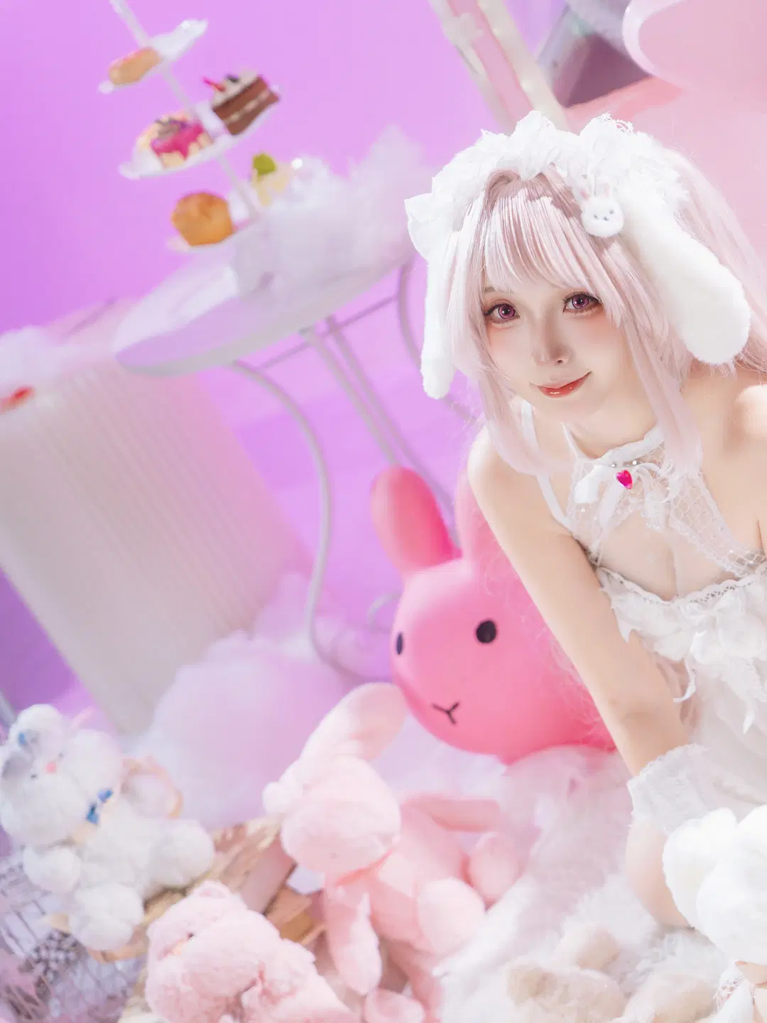 [Alice Cosplay] The Dreamlike Claw Machine Tea Party in Goddess of Victory by 植物菌 - Image 5