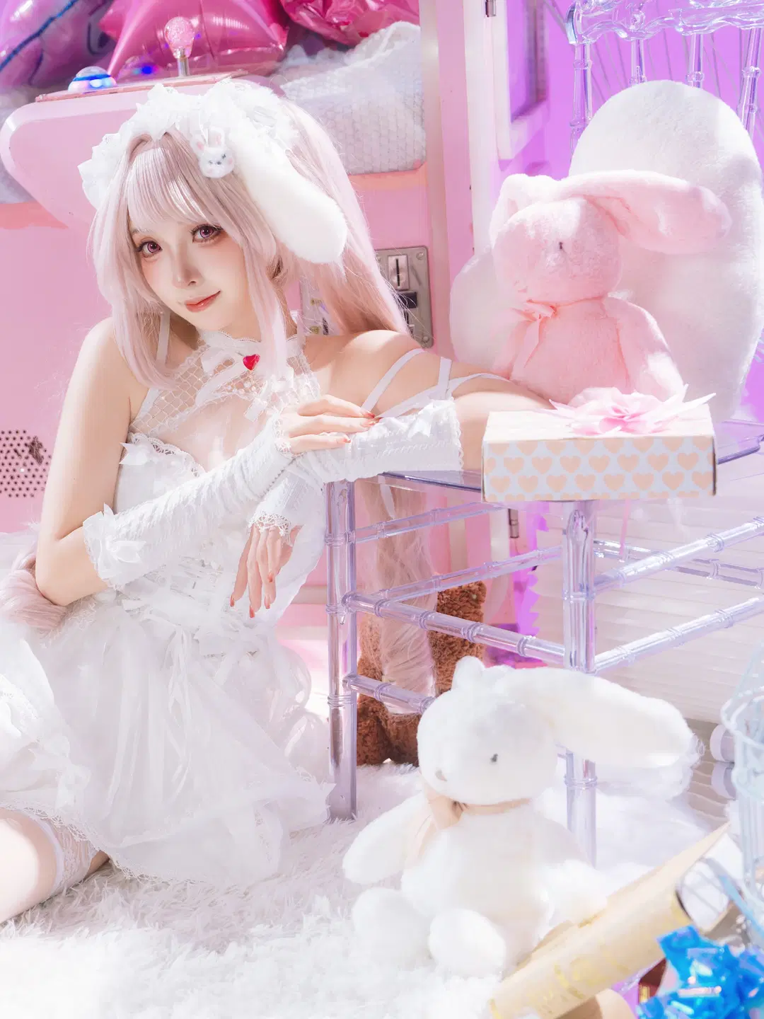 [Alice Cosplay] The Dreamlike Claw Machine Tea Party in Goddess of Victory by 植物菌 - Image 9