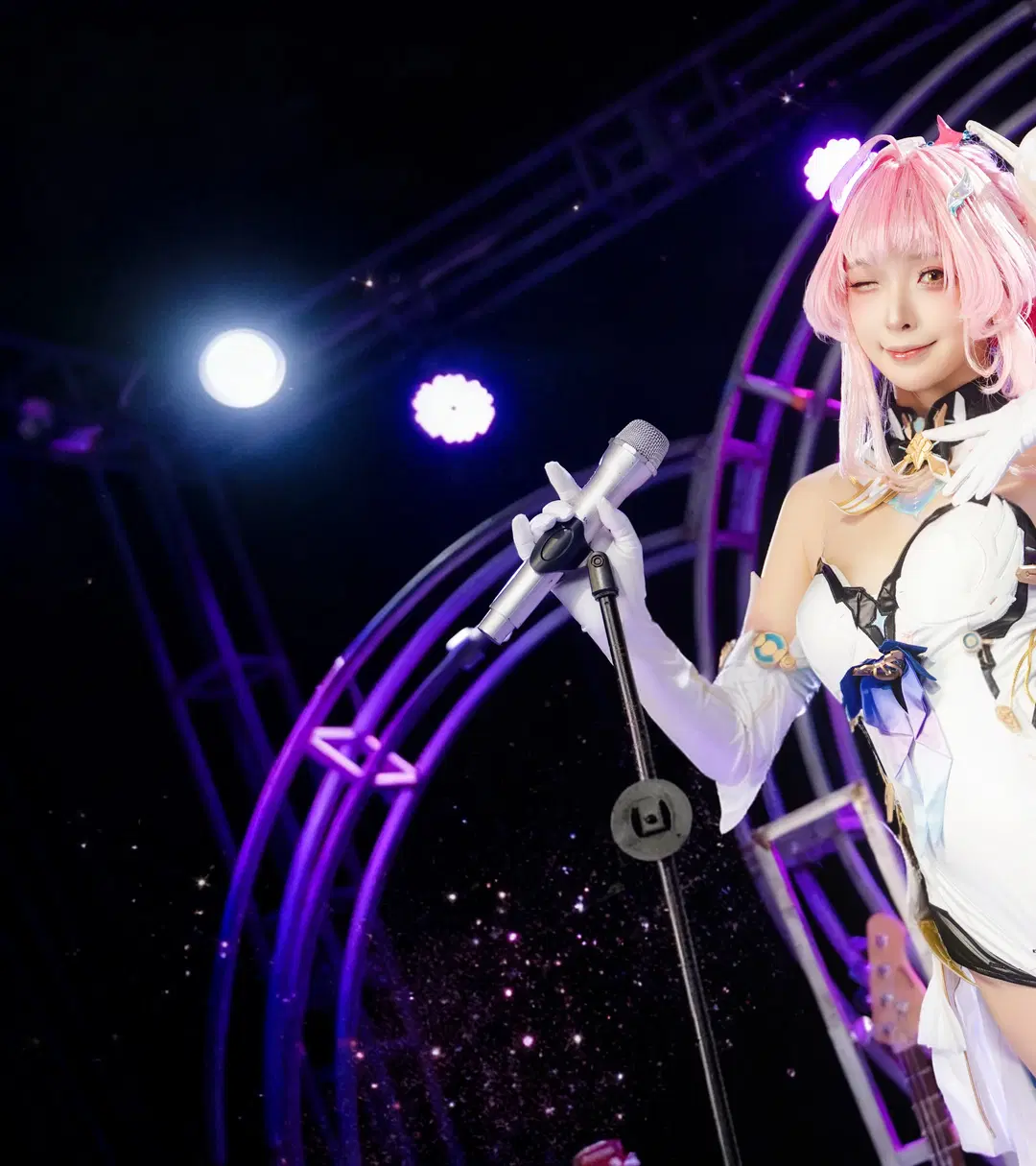 【エイメス コスプレ】『鳴潮』エイメスが輝くステージのハイライト - 植物菌 - 5枚目