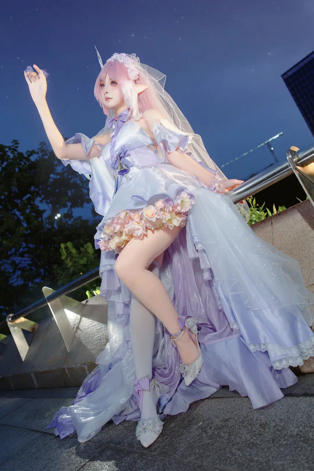 爱莉希雅cos, 花嫁cos, 白丝, 夜景人像, 精灵耳