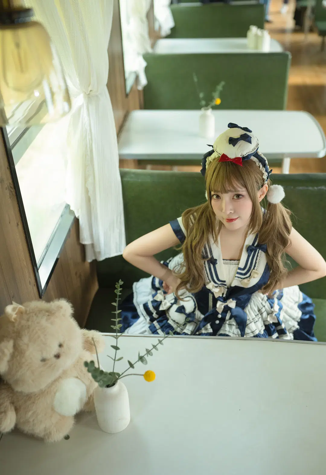 Dressing in a Nautical Style Outfit, Boarding a Time Train to Escape Overtime by 薇璦熙_迪 - Image 12