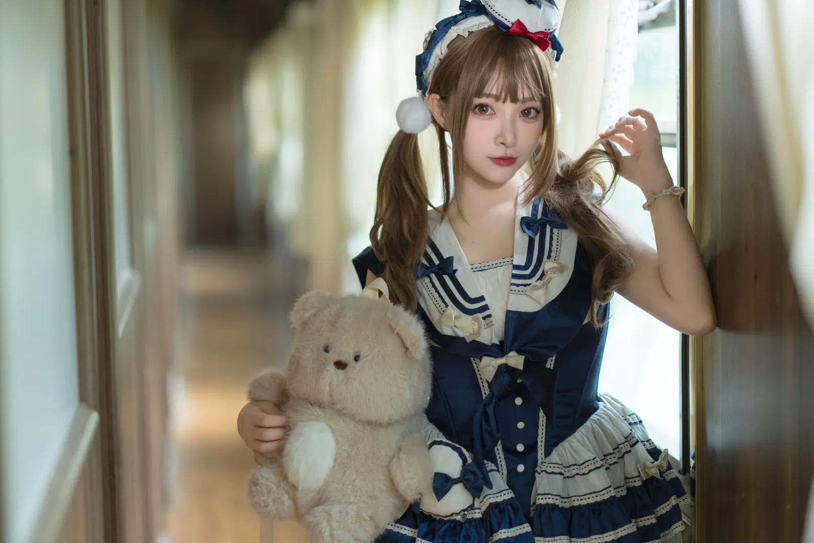 Dressing in a Nautical Style Outfit, Boarding a Time Train to Escape Overtime by 薇璦熙_迪 - Image 6