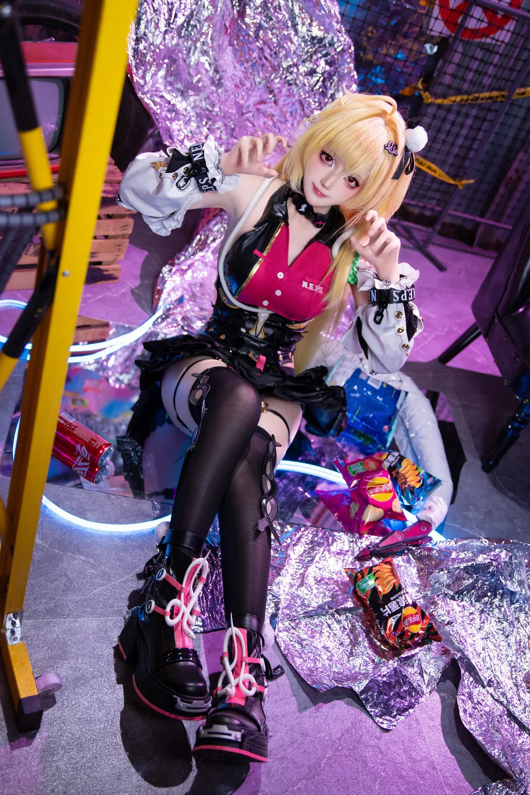 绝区零, 希希芙cos, 二次元cosplay, 黑丝, 赛博朋克风