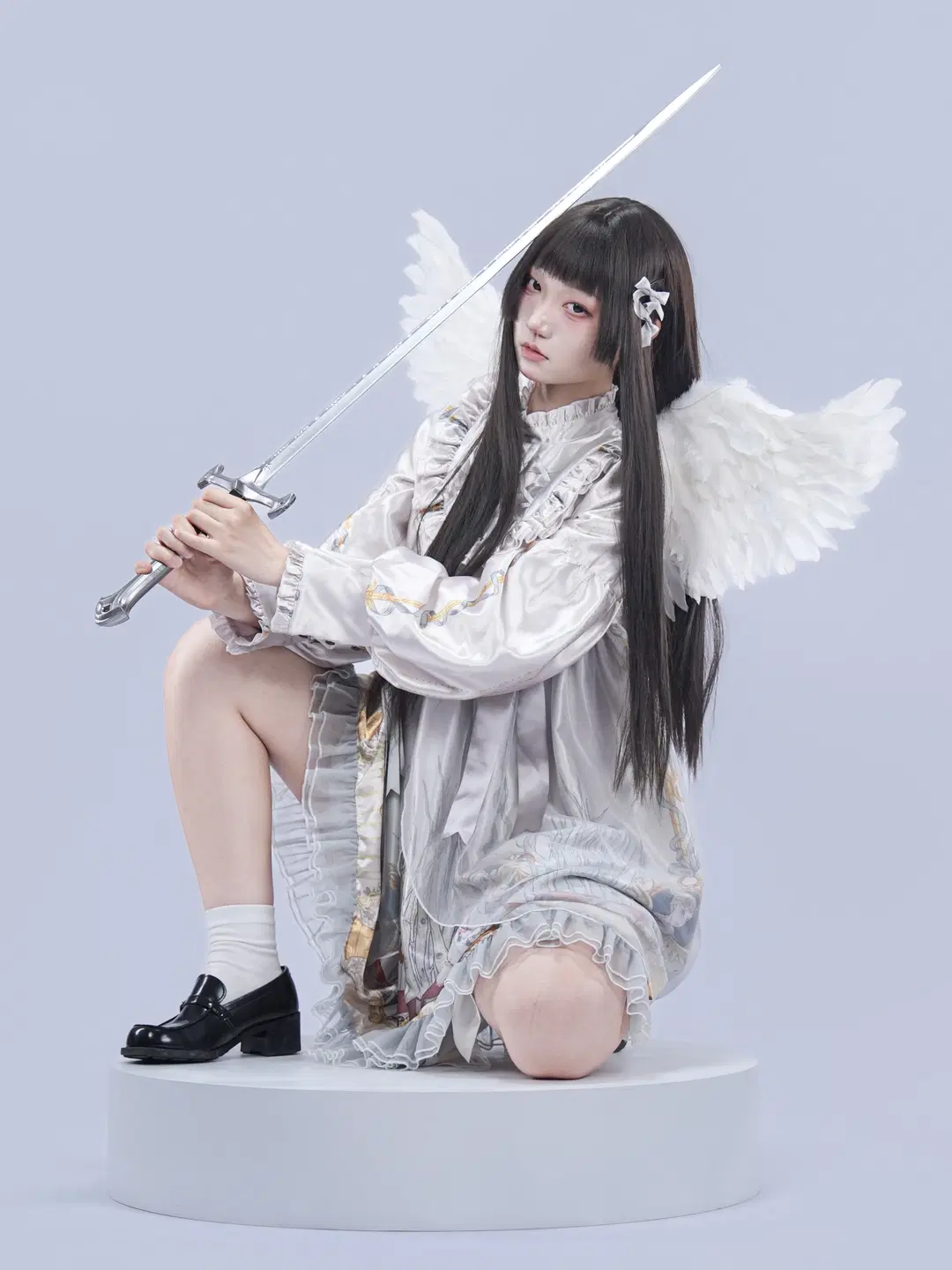 銀灰色のエンジェルストリート ロリータ服 白ホリ撮影のポーズと光影の記録 - 果七 - 8枚目