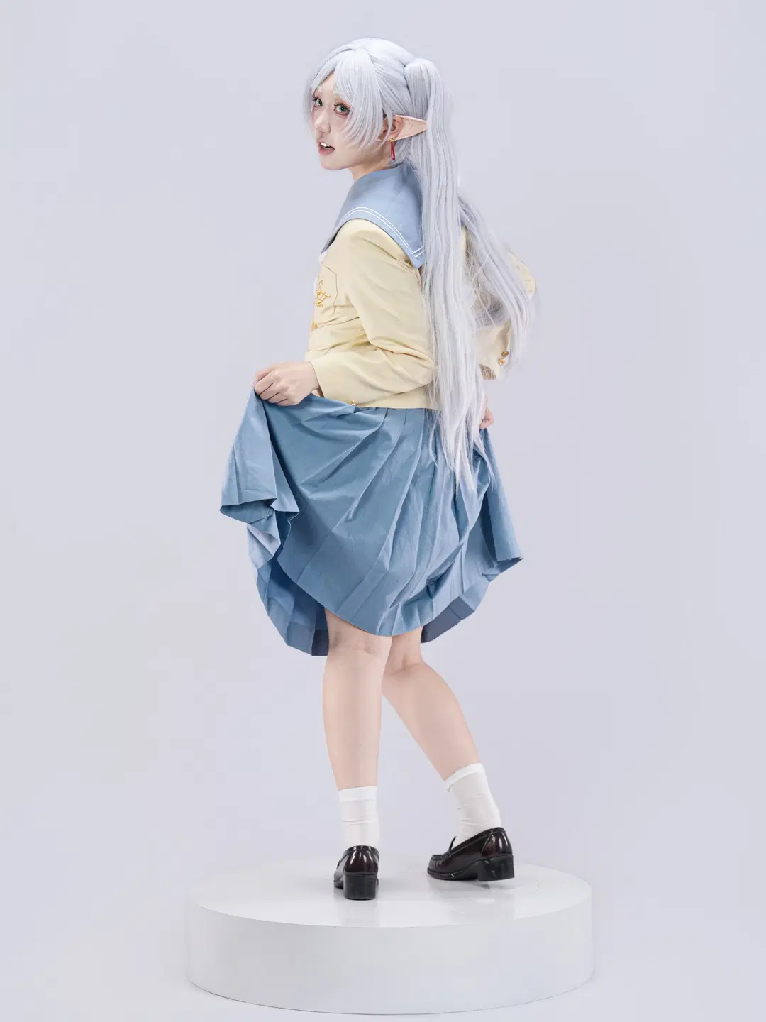 【芙莉蓮cos】葬送的芙莉蓮JK制服自搭，第二季後的生動表情嘗試 - 果七 - 第9張