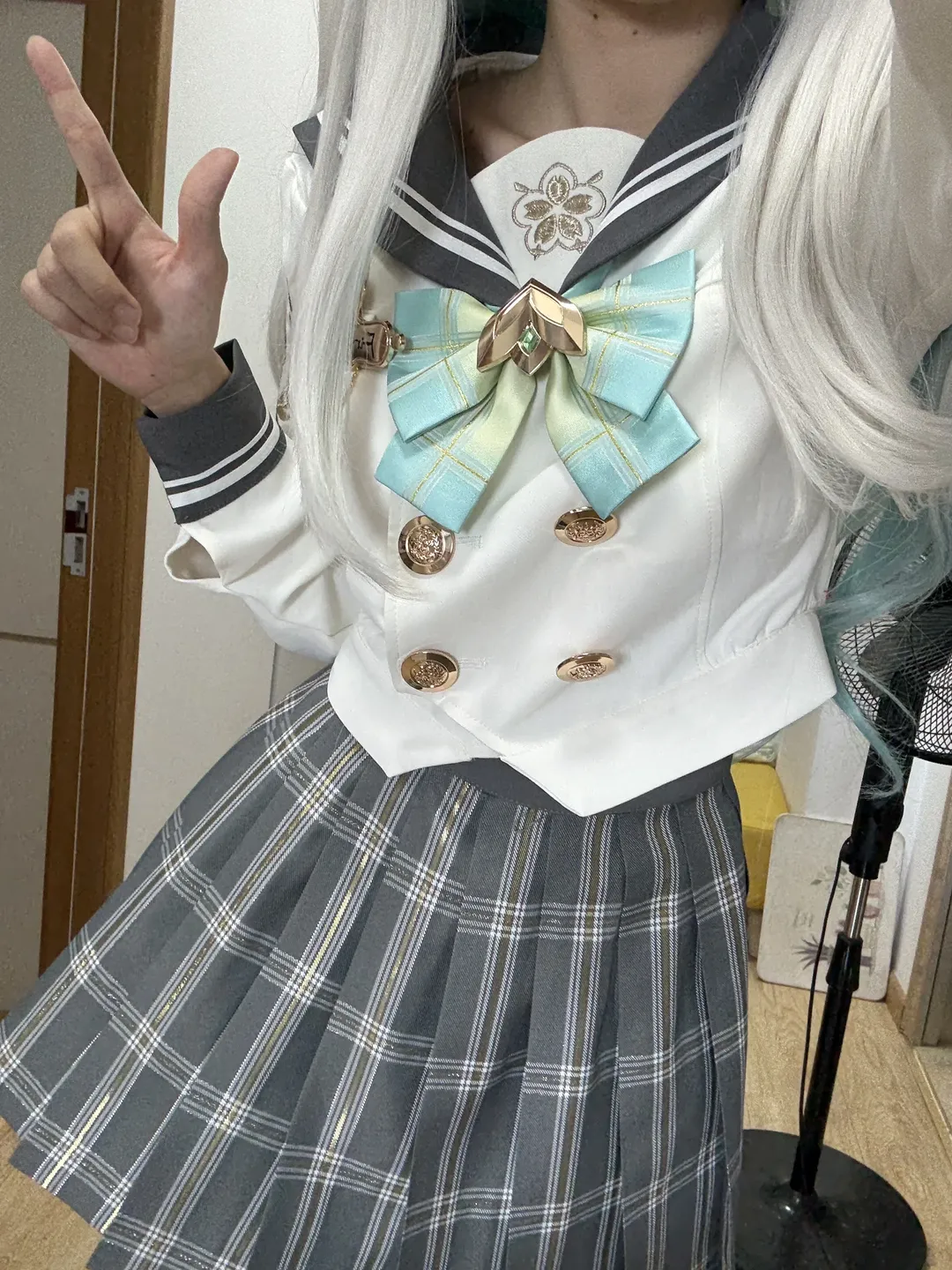 崩坏星穹铁道, 流萤cos, JK制服, 三分妄想, 白丝 - 第4张