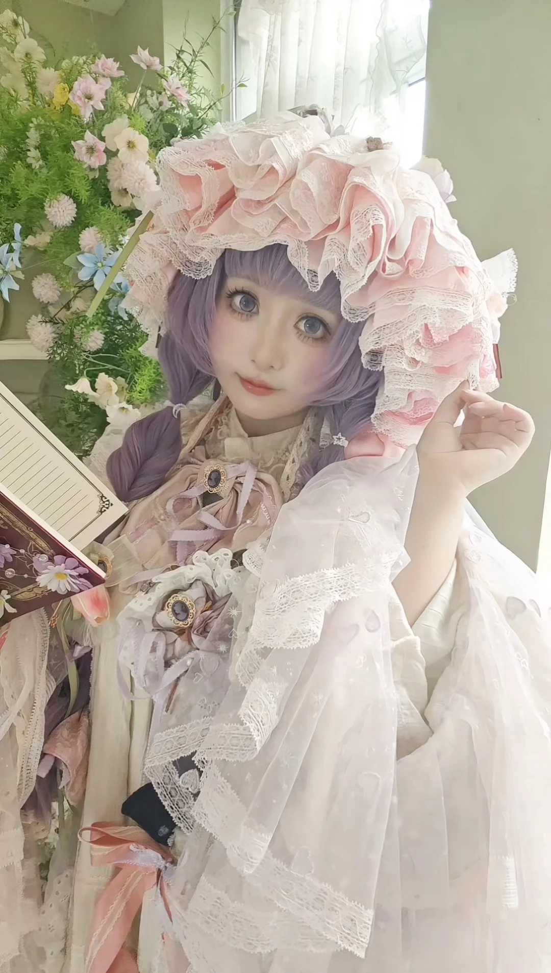 [Patchouli cosplay] Touhou Project: The Witch's Blossoming New Attire by 轩叉子 - Image 3