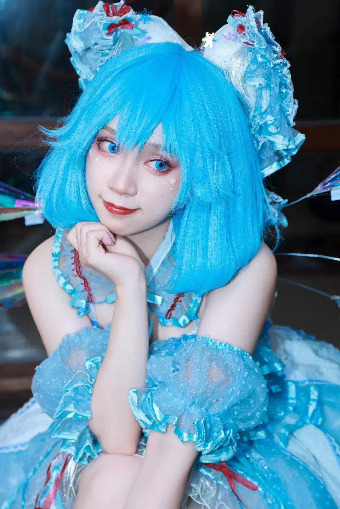 【チルノコスプレ】『東方Project』氷の妖精が佇む庭園ポートレート - 莜子YOKO - 4枚目