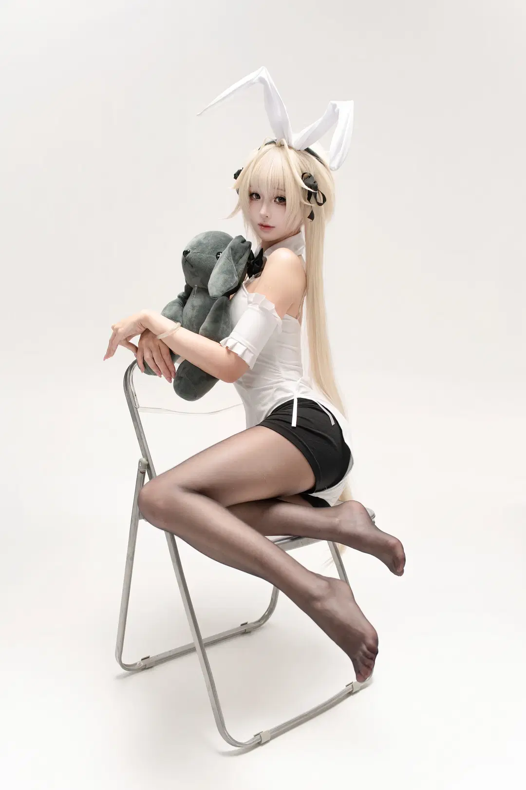 【穹 コスプレ】バニーガール耳×白シャツ×黒ストッキングのスタジオ撮影記録 - 小葵大王 - 2枚目