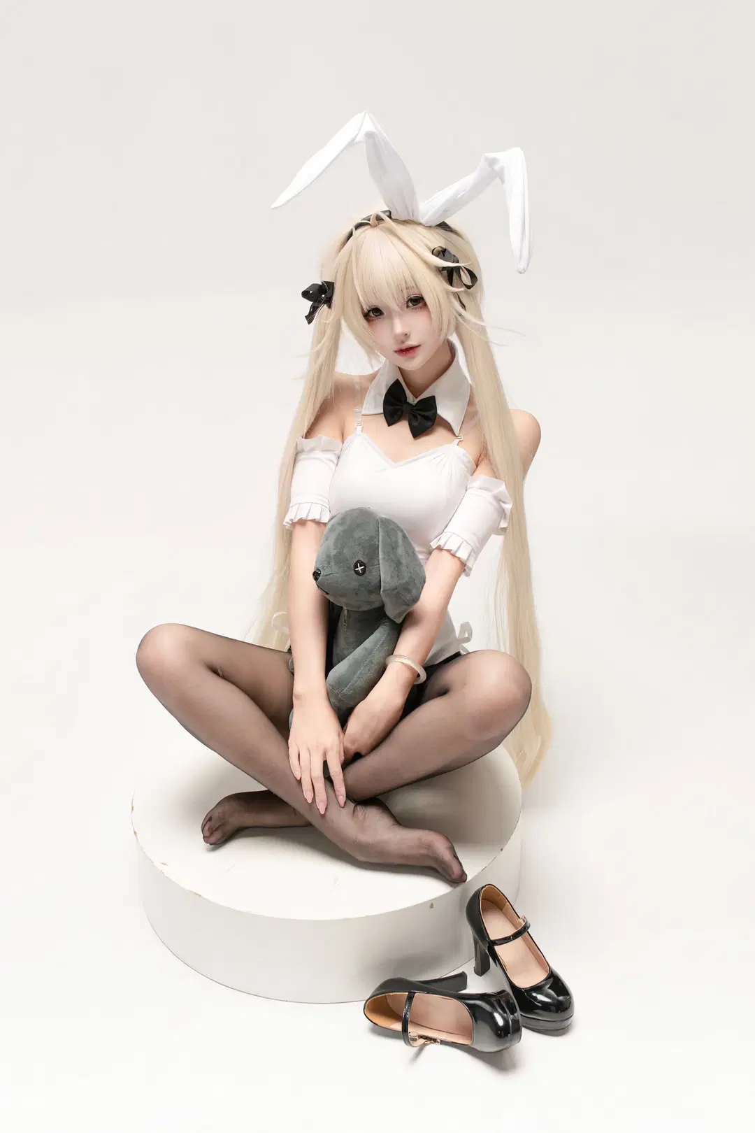 【穹 コスプレ】バニーガール耳×白シャツ×黒ストッキングのスタジオ撮影記録 - 小葵大王 - 3枚目