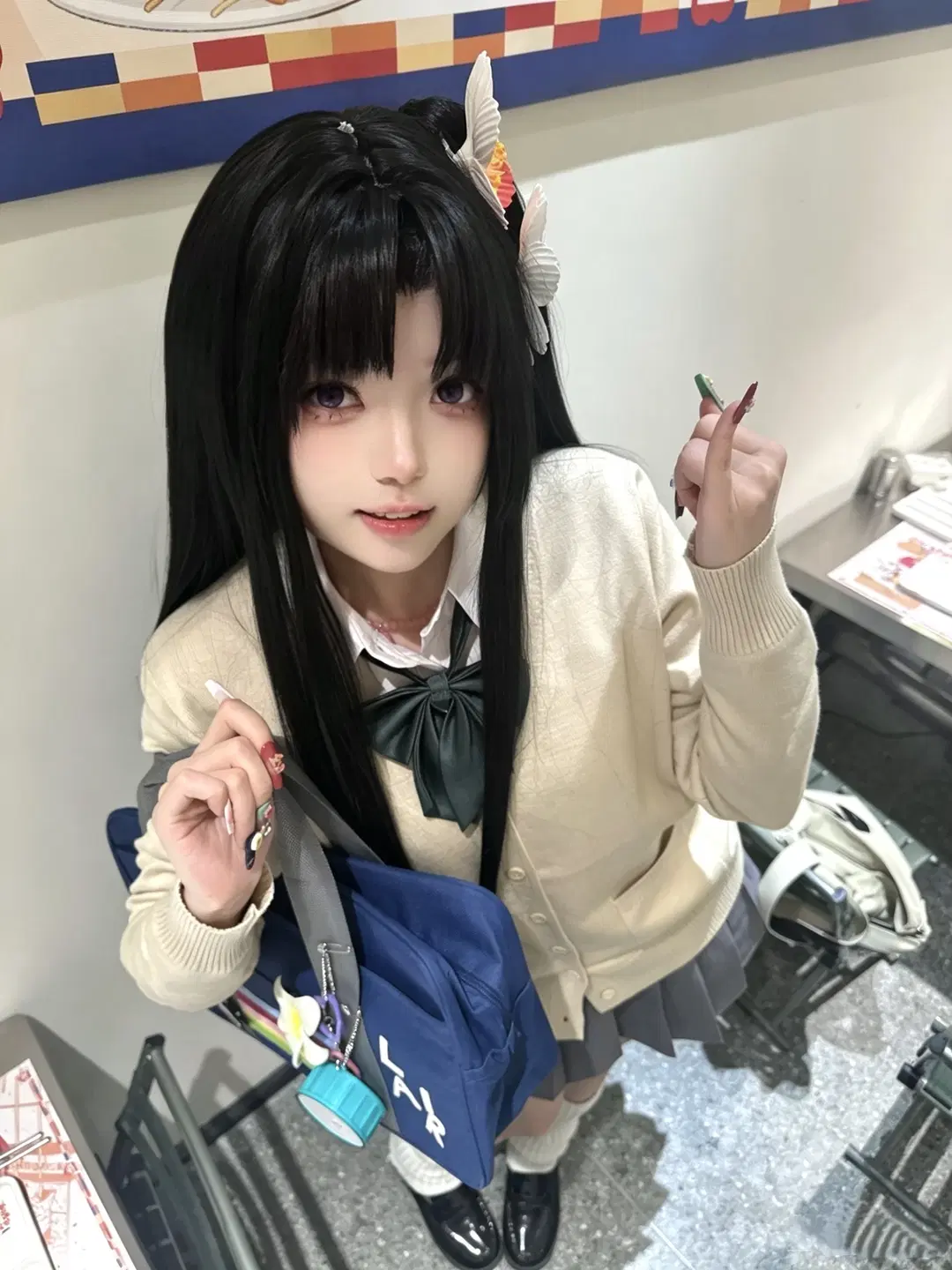 【安和昴cos】重庆梦乡动漫展行，穿着哭泣少女乐队制服去重百造梦场领无料 - 电脑绵绵猫 - 第2张