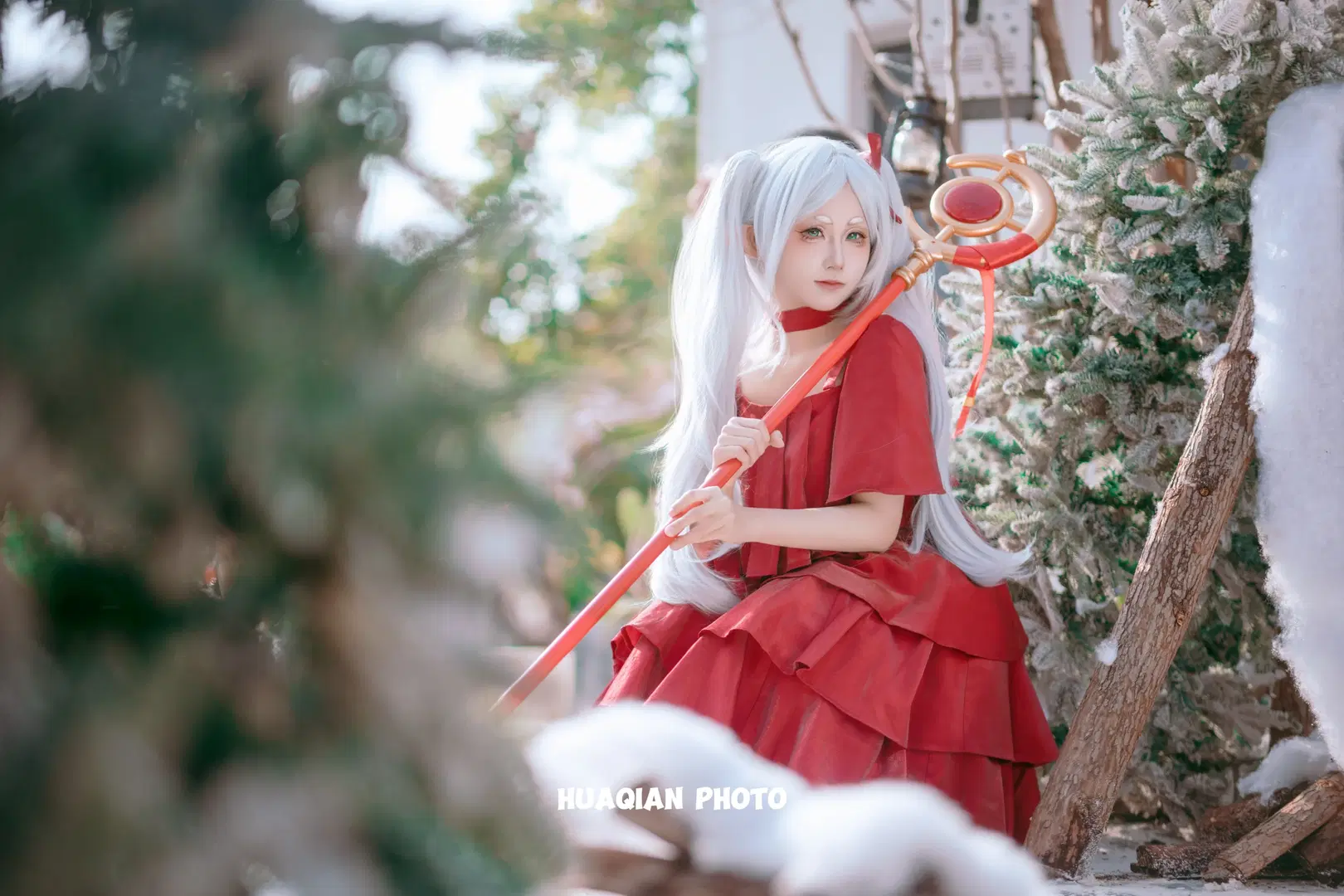 【フリーレン コスプレ】赤いドレスと杖が紡ぐ冬の魔法使い - 花签_（不敢回私信求看主页版 - 2枚目