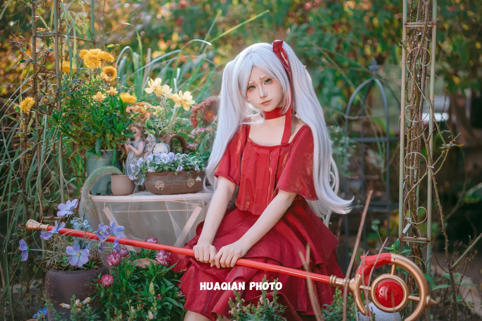 【フリーレン コスプレ】赤いドレスと杖が紡ぐ冬の魔法使い - 花签_（不敢回私信求看主页版 - 9枚目