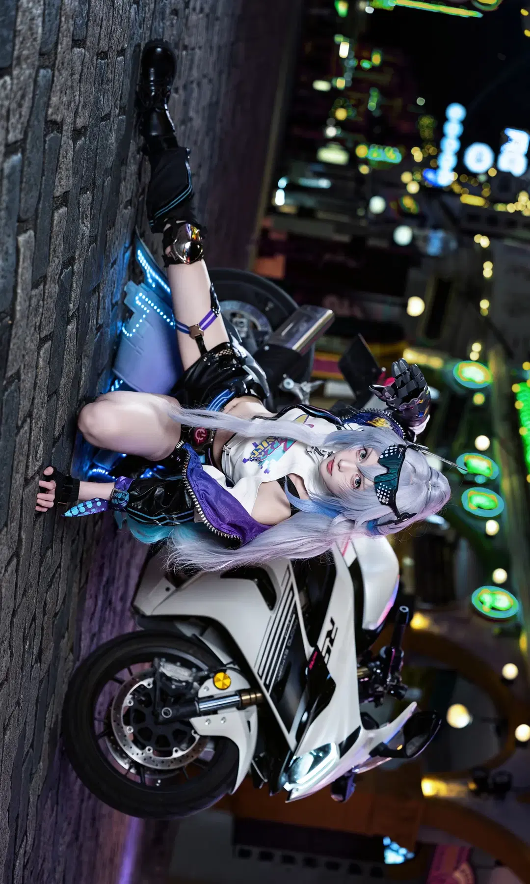 【狼尊コスプレ】崩壊：スターレイルのクール系女子、QJMOTOR Sai 600との組み合わせはまさに完璧 - 七奈Nanako - 5枚目