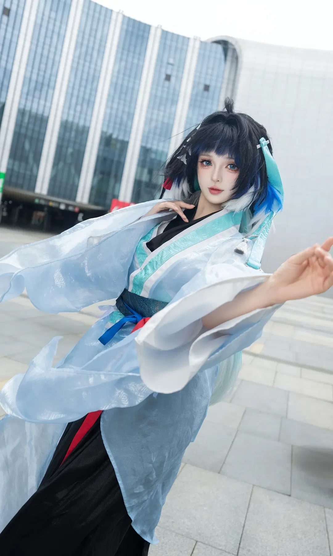 Convention Photos: Detailed Chronicle of Wuthering Waves Cosplay by 七奈Nanako - Image 4