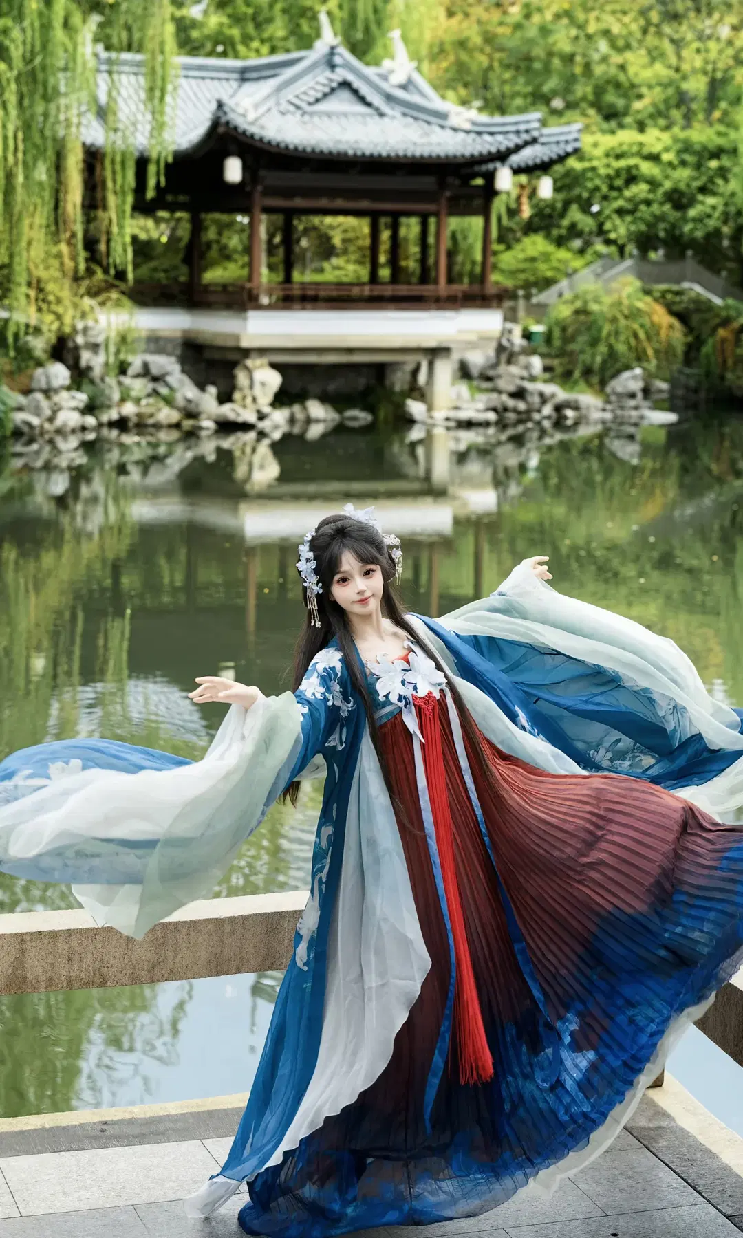 在宁波园林里拍到了绝美的蓝白渐变汉服 - 七奈Nanako - 第11张