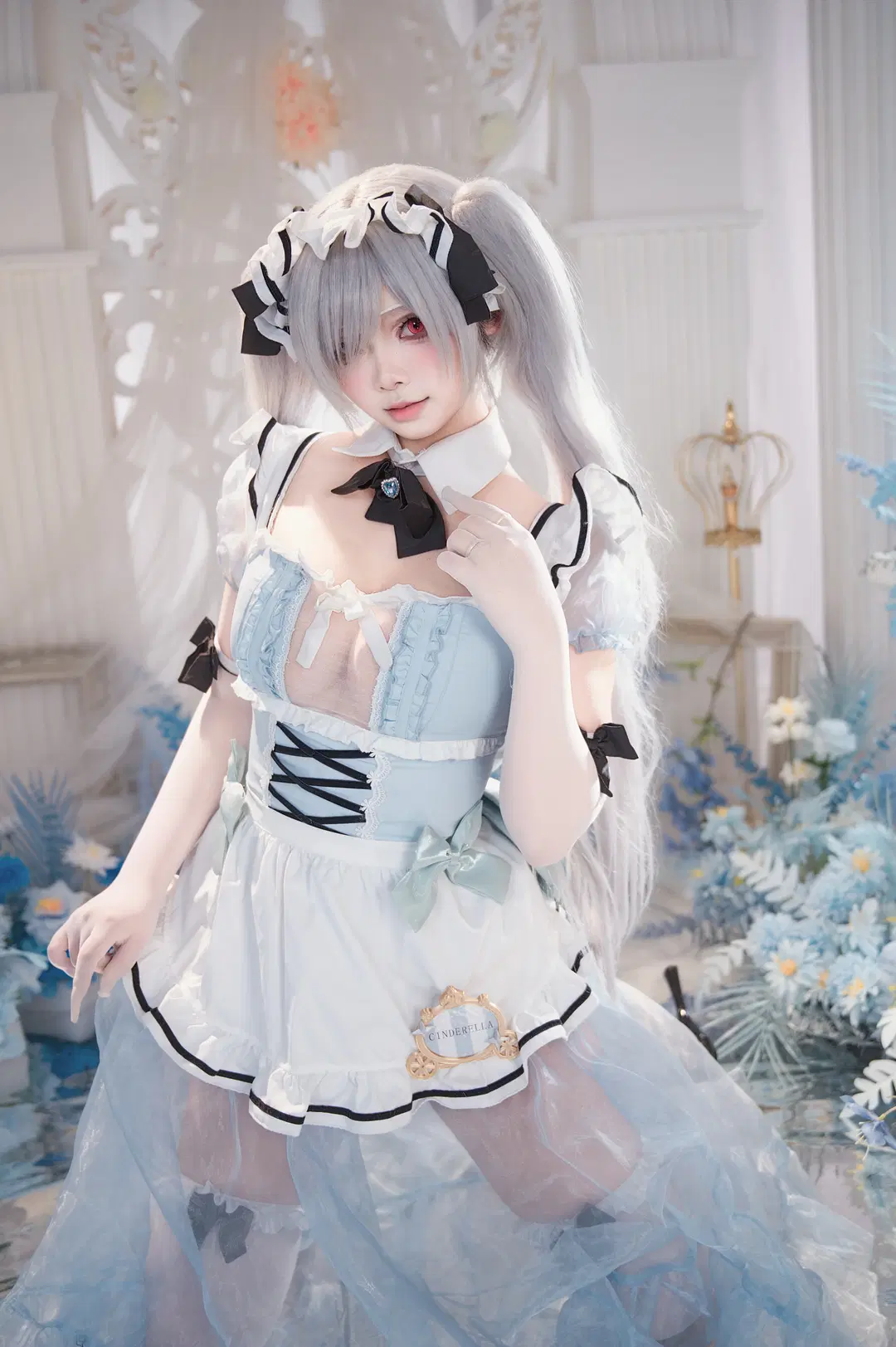 【灰姑娘cos】NIKKE灰姑娘女仆装，蓝白配色太绝了 - 梁有幸（正片版 - 第2张