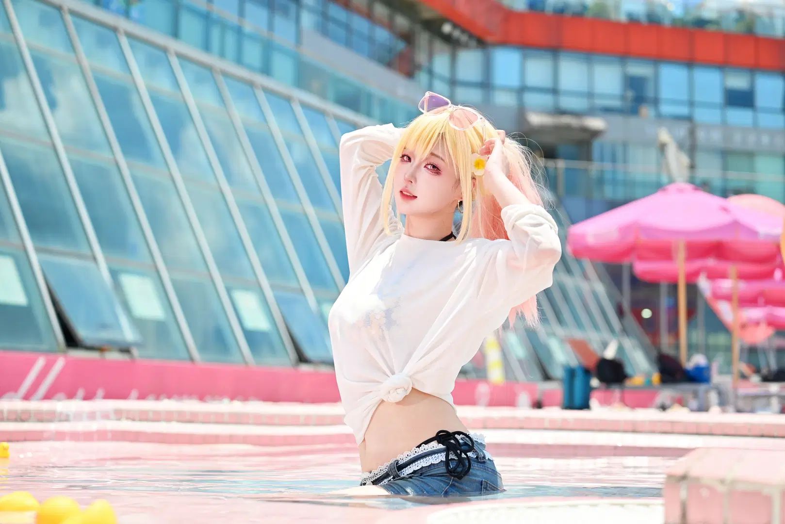 【喜多川海梦cos】更衣人偶坠入爱河泳池清凉写真 - 舍予三金 - 第7张