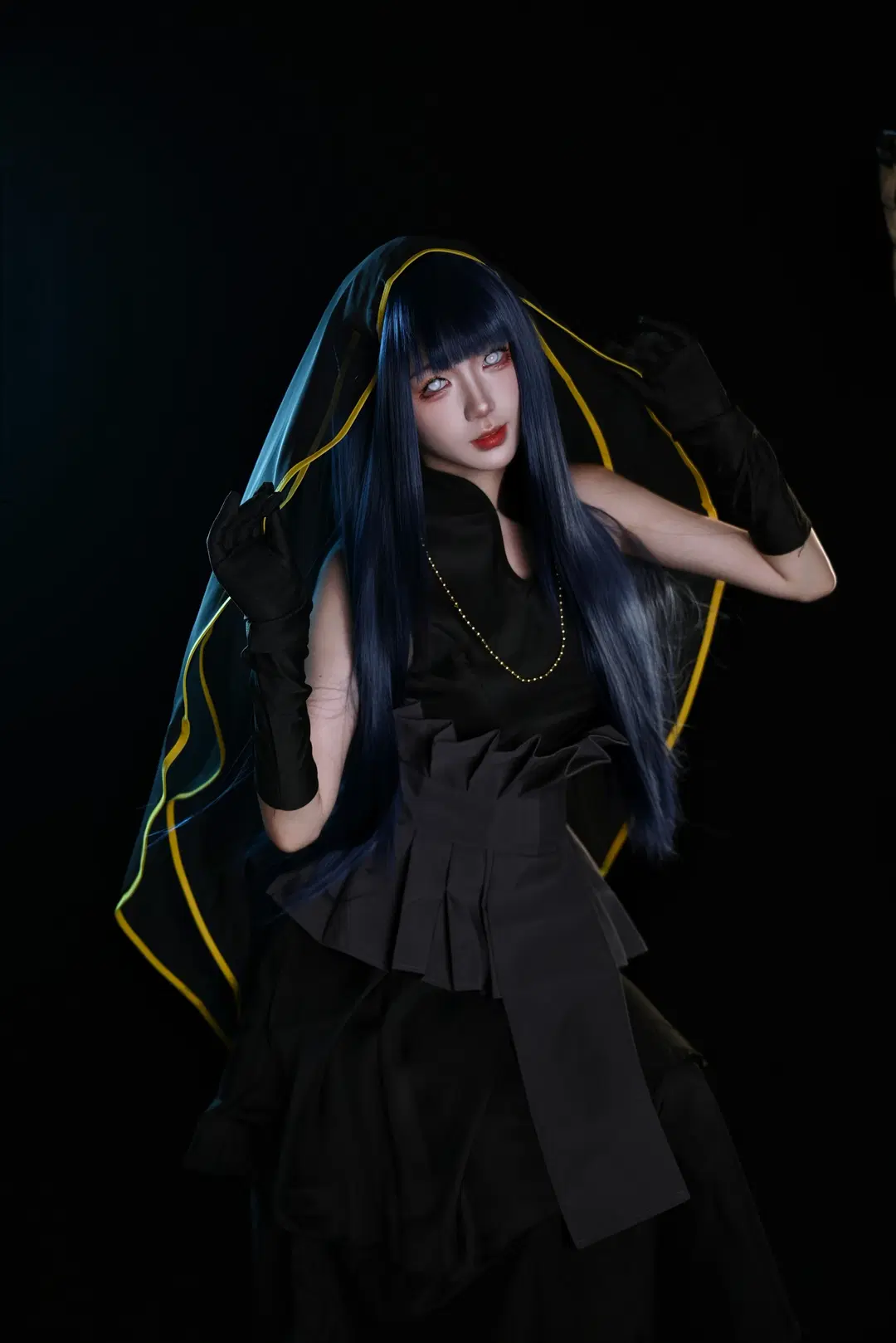 コスプレ, NARUTO -ナルト-, ヒナタ コスプレ, ヒナタ黒ヴェール, 黒背景ポートレート