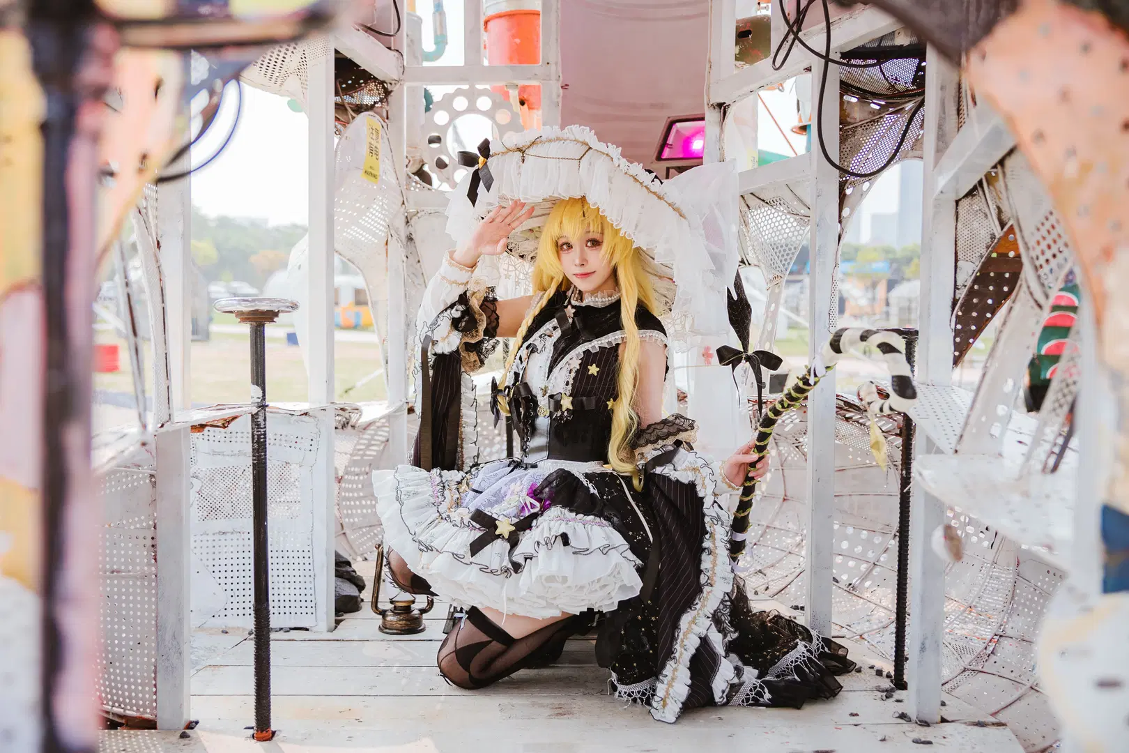 [Marisa Kirisame cosplay] Touhou Project Magician: Gothic Lolita Journey Through Metallic Ruins by 脆脆一点都不好吃 - Image 9
