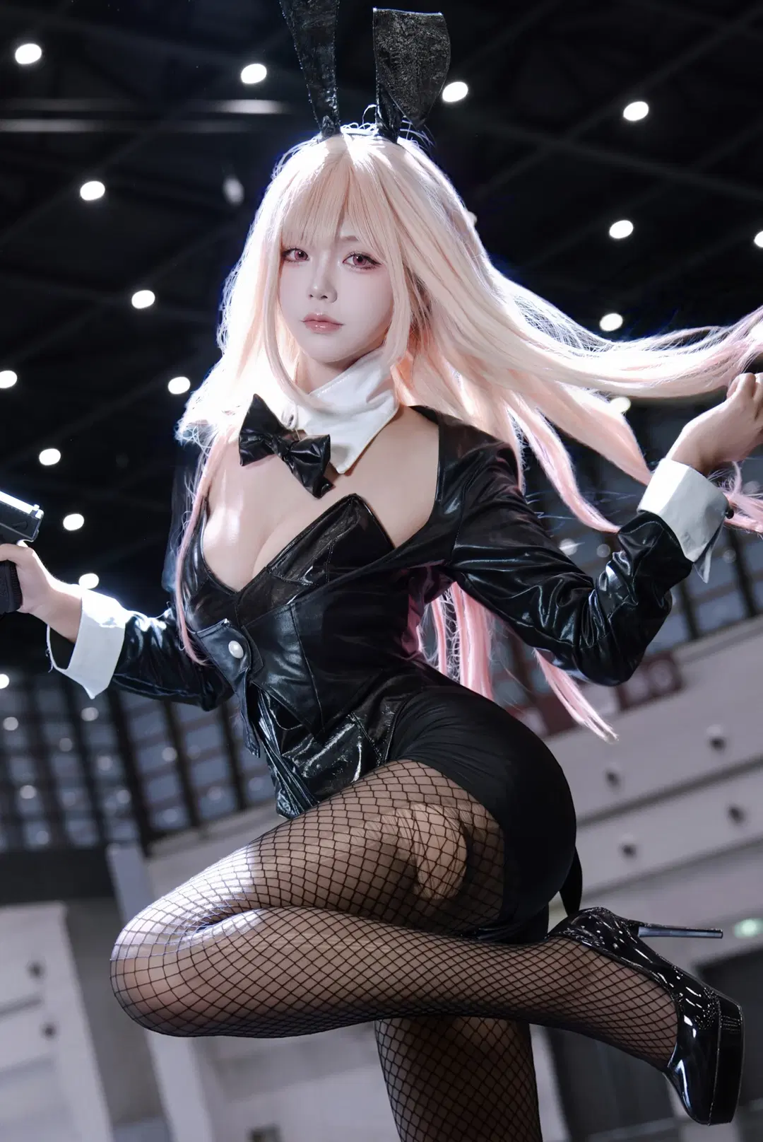 【喜多川海梦cos】更衣人偶坠入爱河，展馆里的危险兔女郎 - 阵雨_zhenyudtk - 第2张