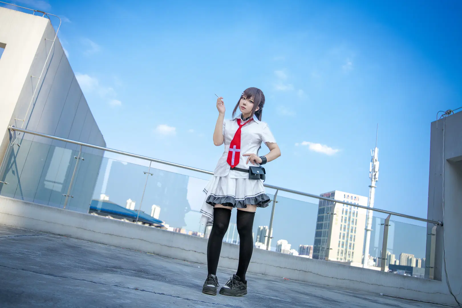 【水上由岐 コスプレ】『素晴らしき日々 ～不連続存在～』屋上の向日葵と微風、屋上撮影 - 酒精灯Kana - 4枚目
