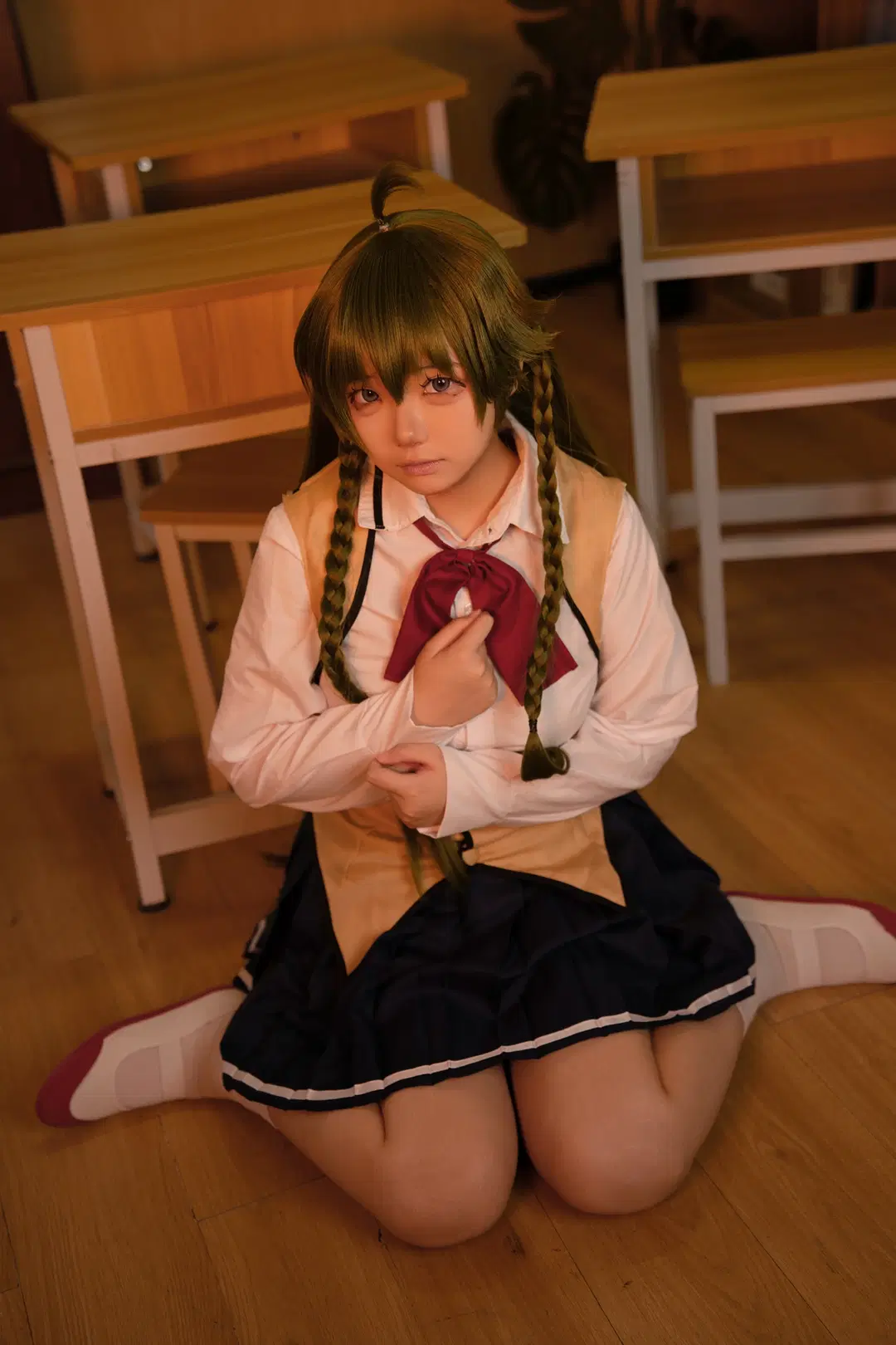 【巢鴨睦月cos】sayo教裡教室暖光與白絲制服的還原 - 酒精灯Kana - 第5張