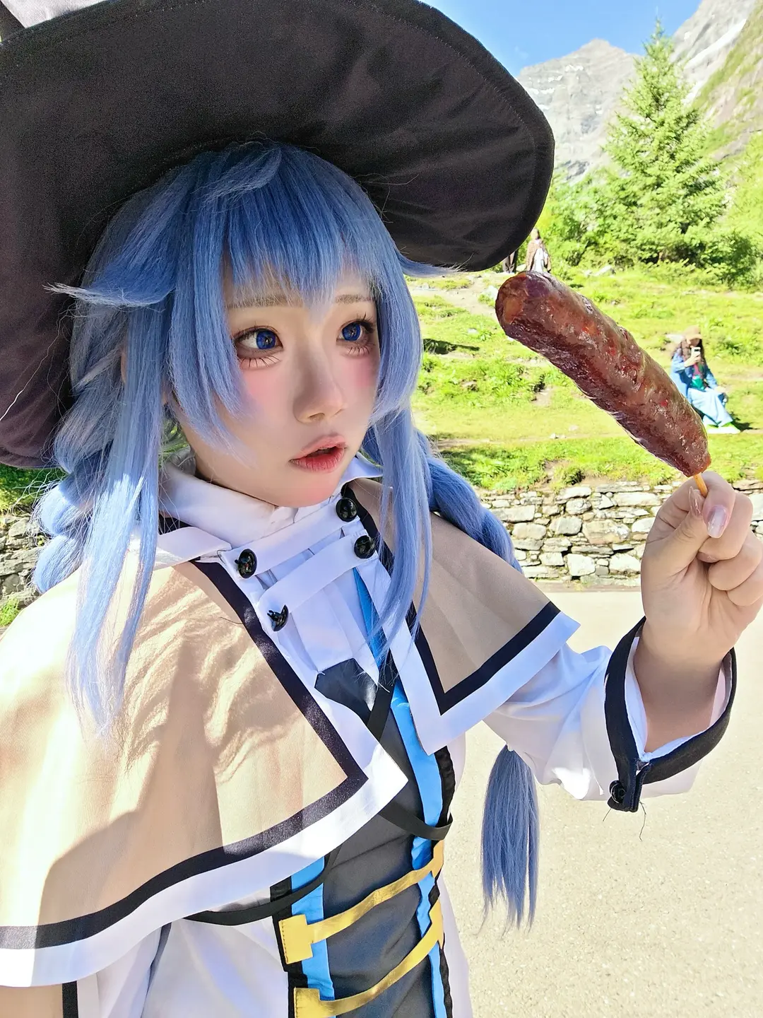 户外漫展, 洛琪希cos, 无职转生, 魔法师cos, 景区烤肠