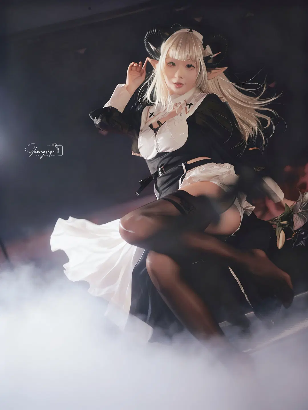 暗黑修女与魔女风cos，教室涂鸦与钢琴上的暗夜幻想 - 坏坏孩子琦 - 第5张