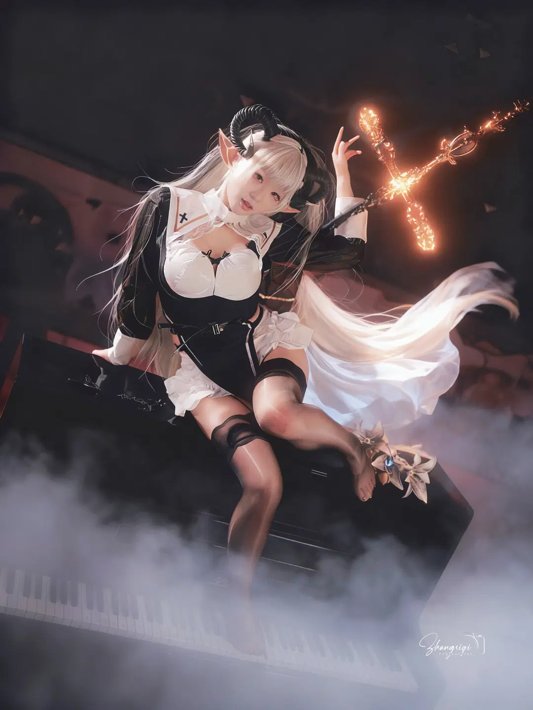 cosplay, 修女cos, 二次元人像, 黑色丝袜, 暗黑魔女