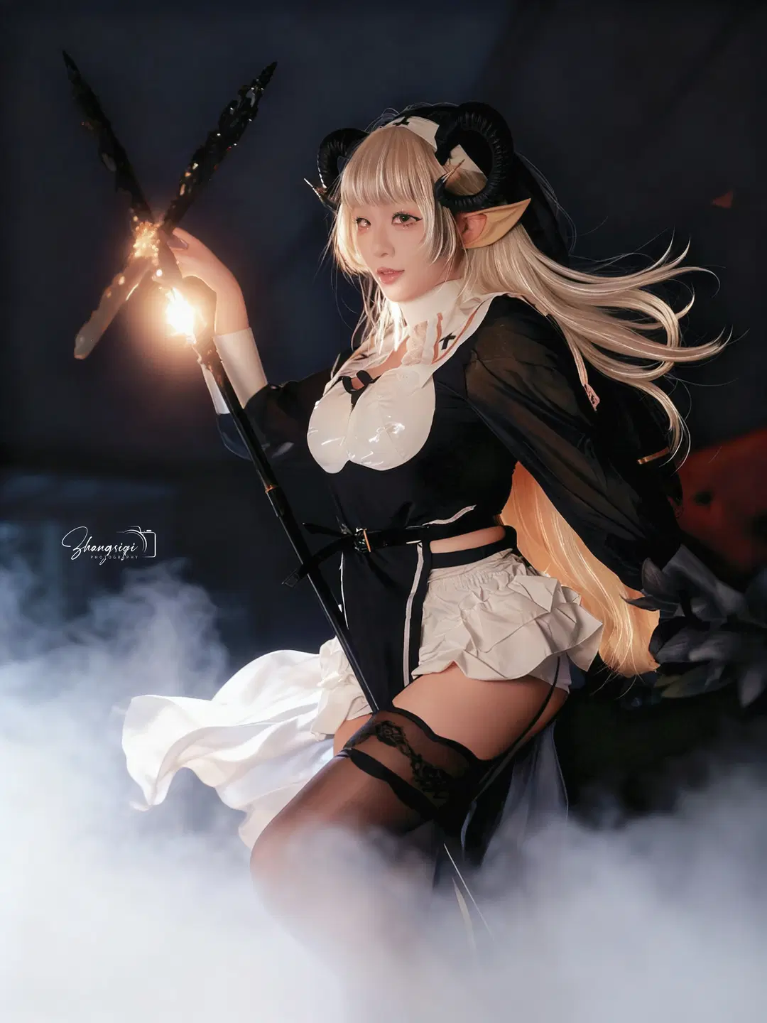 暗黑修女与魔女风cos，教室涂鸦与钢琴上的暗夜幻想 - 坏坏孩子琦 - 第9张