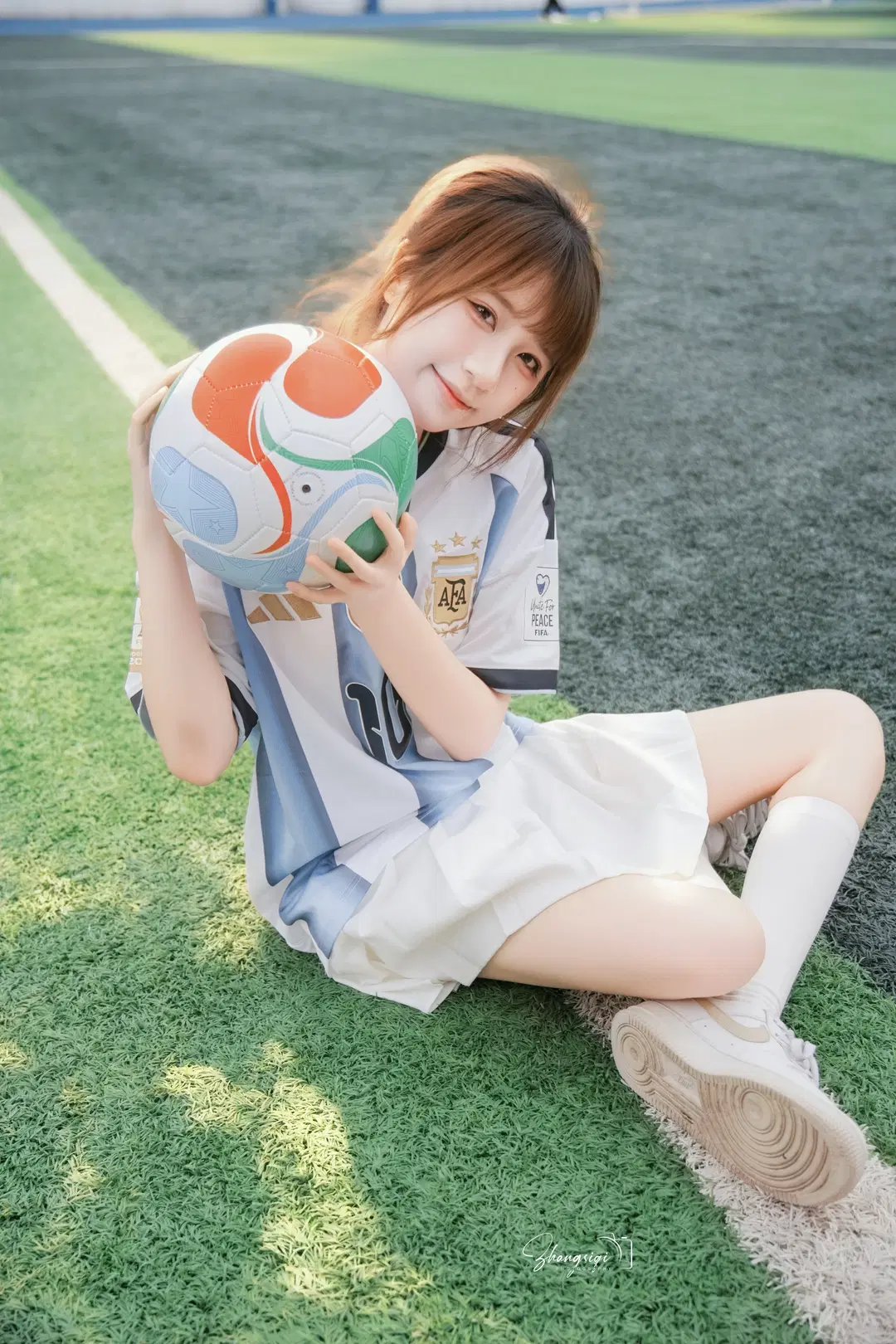 绿茵场上的Blokecore穿搭，10号球衣足球少女写真 - 坏坏孩子琦 - 第10张