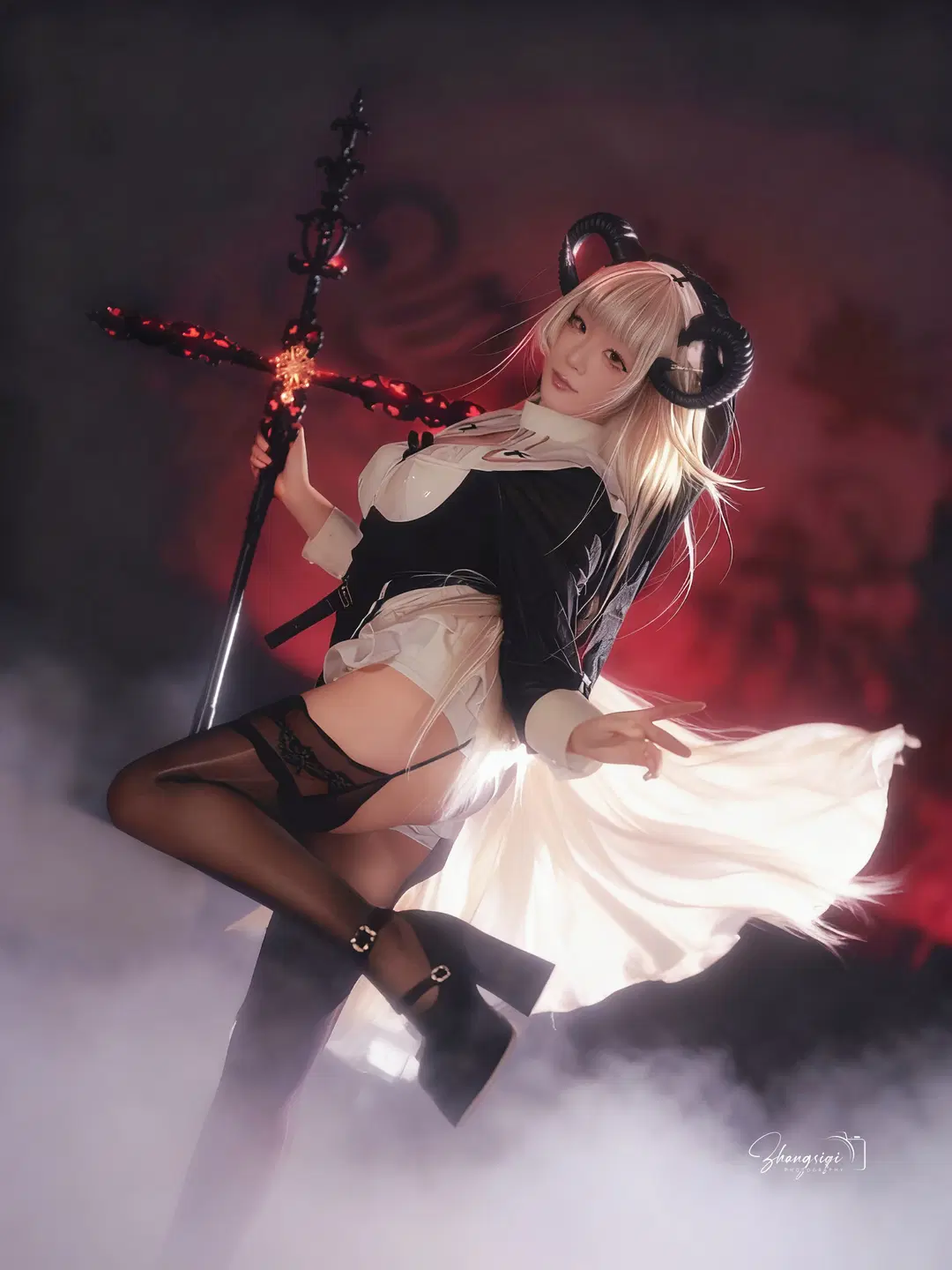 【地狱的吹雪cos】暗黑魔女降临废弃学校，氛围感拉满 - 坏坏孩子琦 - 第10张
