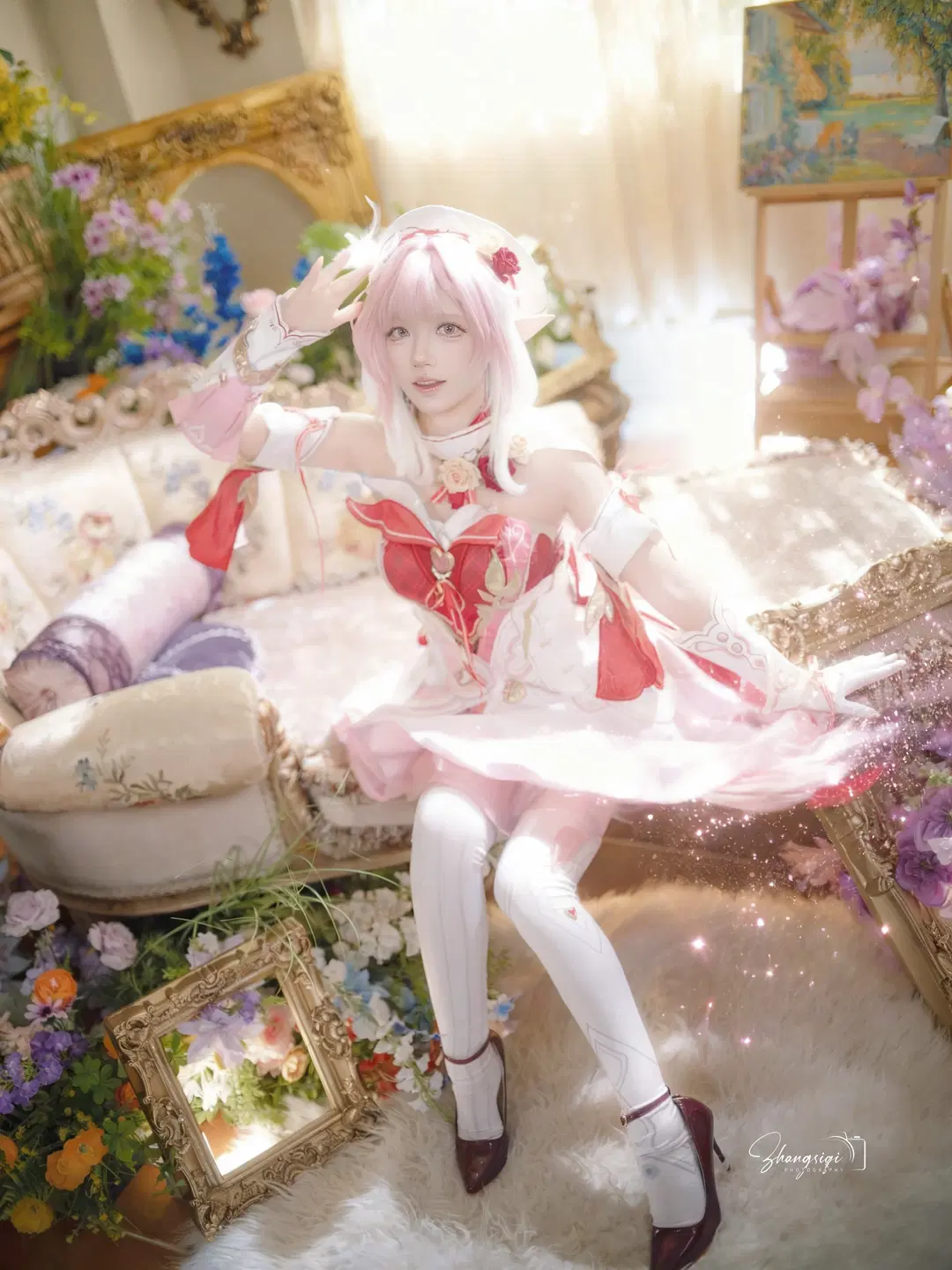 [Elysia Cosplay] The Pink Elf of Honkai Impact 3rd: Vintage French Portrait in White Stockings & Red Dress by 坏坏孩子琦 - Image 10