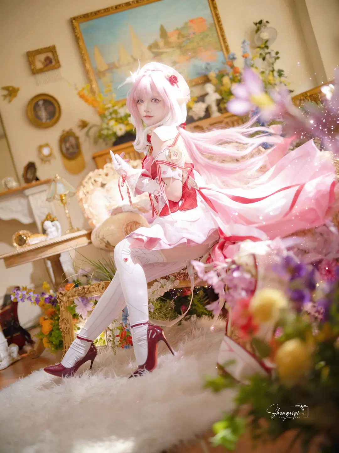 [Elysia Cosplay] The Pink Elf of Honkai Impact 3rd: Vintage French Portrait in White Stockings & Red Dress by 坏坏孩子琦 - Image 3