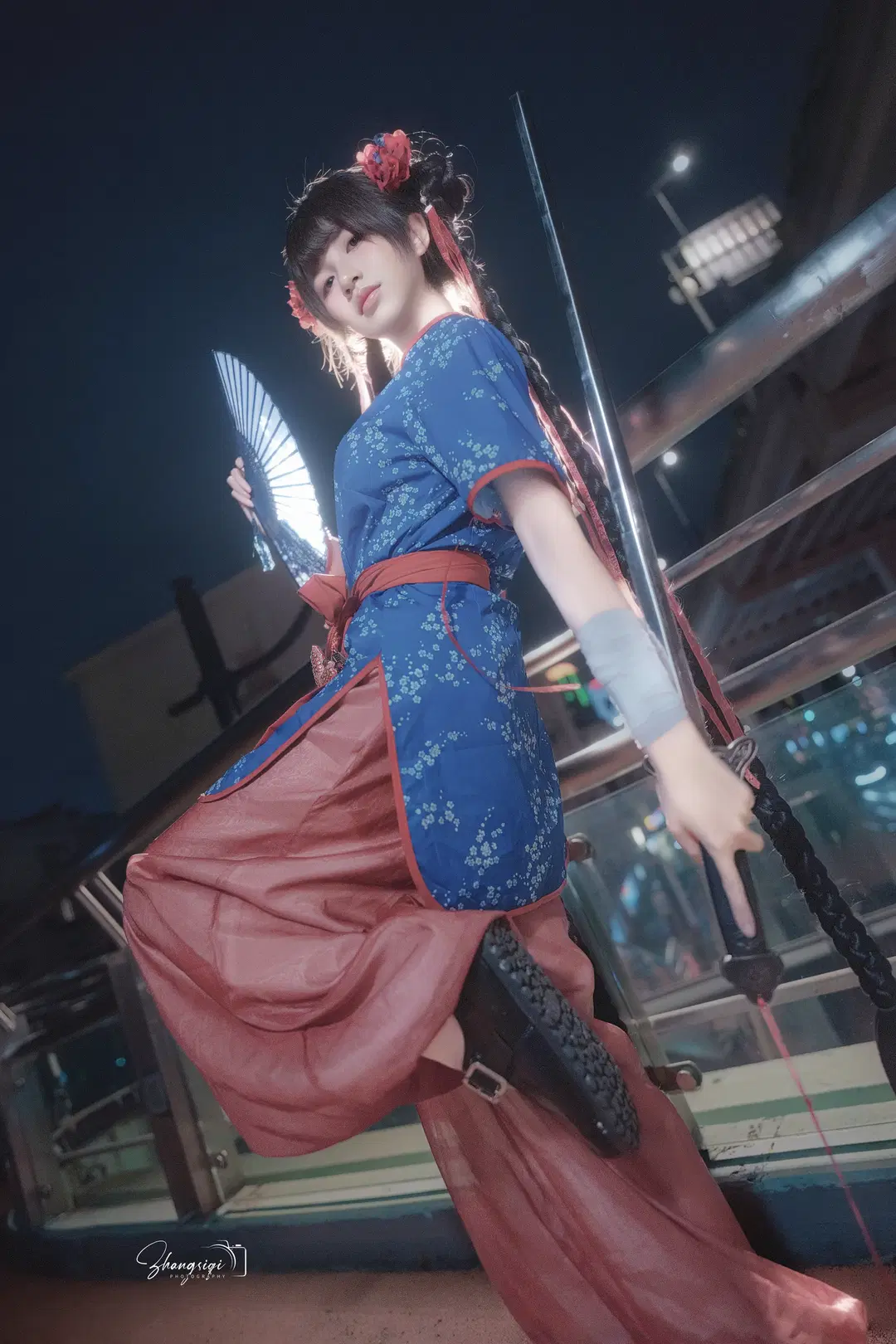 Night portrait, Chinese-style photography, Chinese girl character cosplay, Martial arts girl, Oriental Wuxia