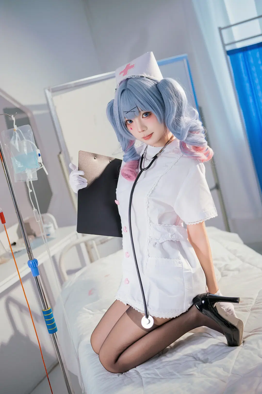 【初音未来cos】兔子洞护士的专属检查 - 爱用富士的牛牛 - 第4张