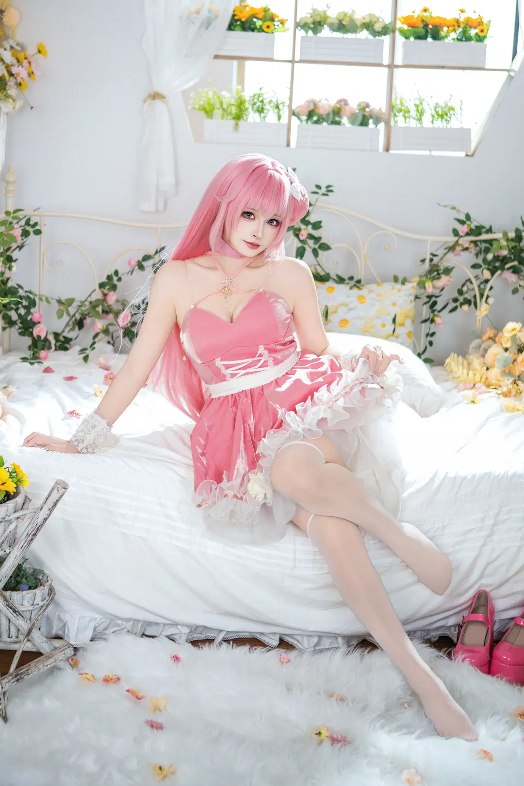 【桃乐丝·黎明派对cos】Nikke胜利女神，粉色与白丝的梦幻纱影 - 爱用富士的牛牛 - 第4张
