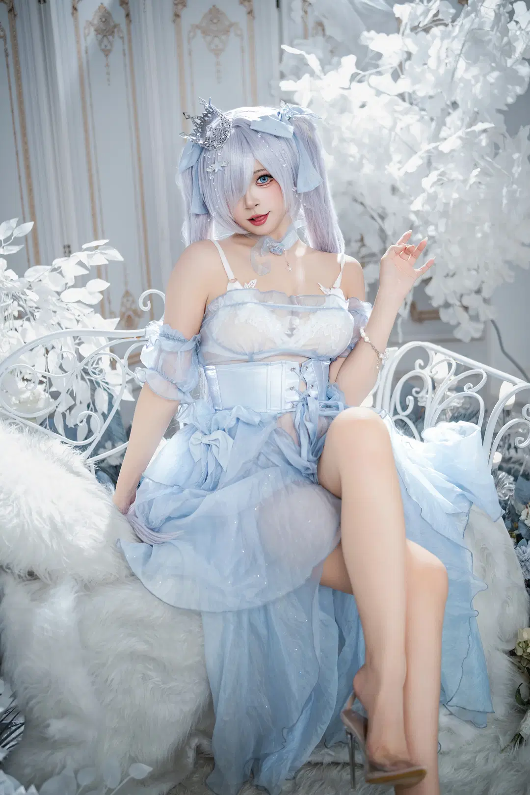 【灰姑娘·水晶公主cos】Nikke胜利女神的水晶之梦 - 爱用富士的牛牛 - 第2张