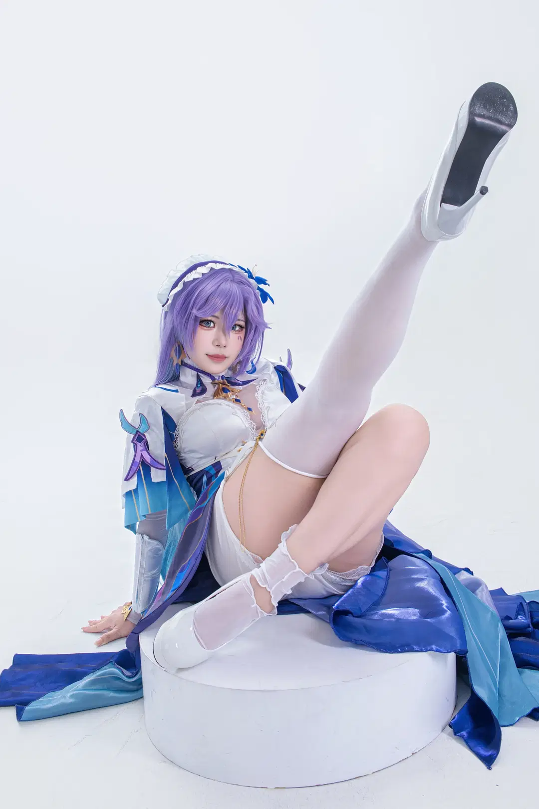 Wuthering Waves, Studio shoot, Anime cosplay, White stockings, Cantarella Fisalia cosplay