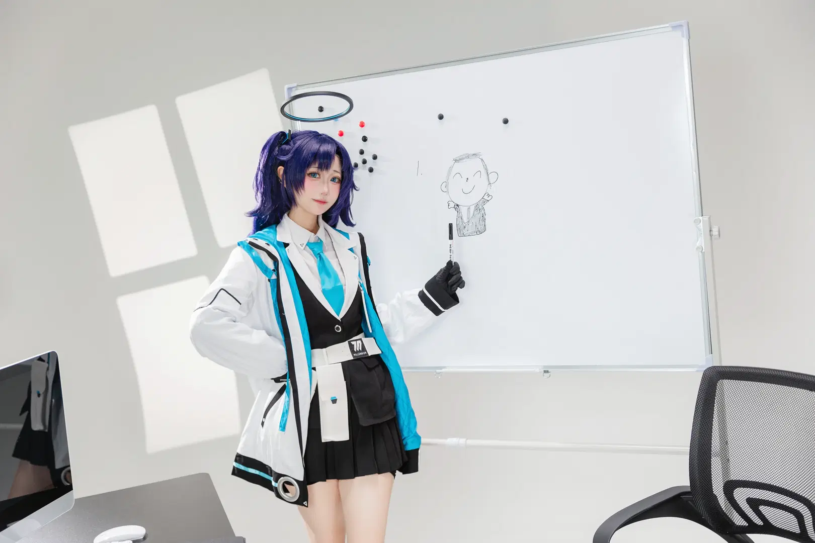 【早濑优香cos】蔚蓝档案的办公室枪械少女请查收 - 八次方根 - 第2张