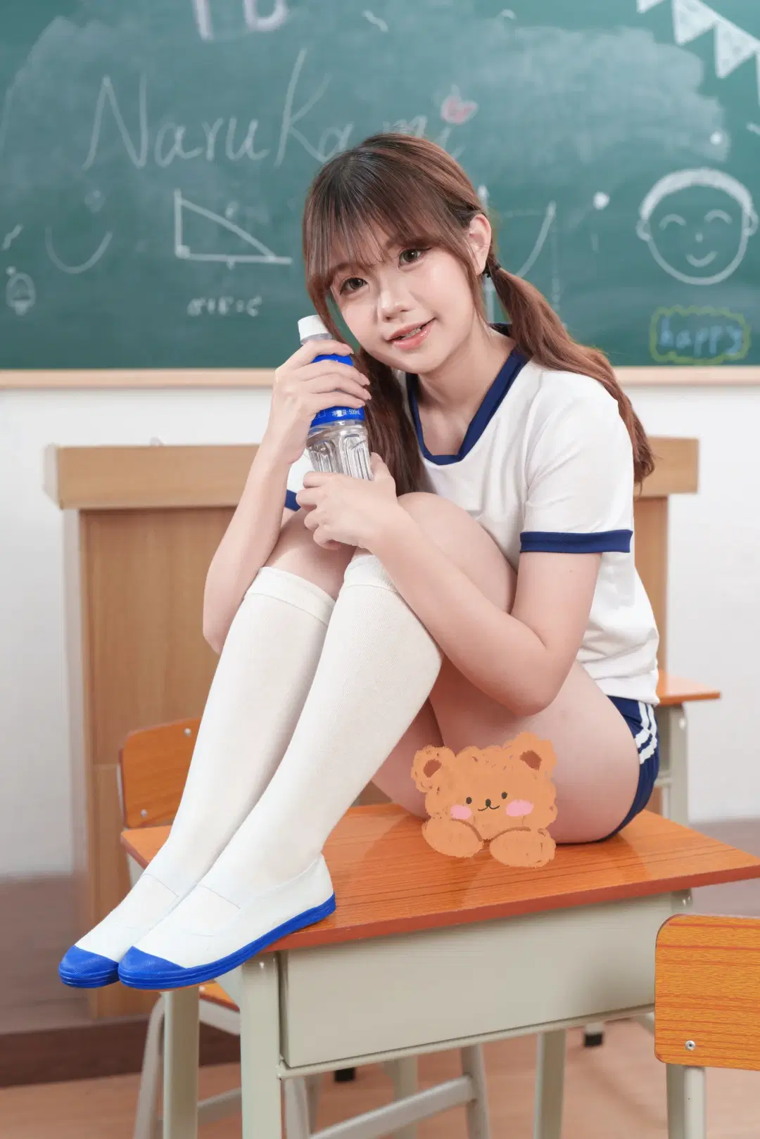 日系运动服少女的教室时光 - Seal - 第6张