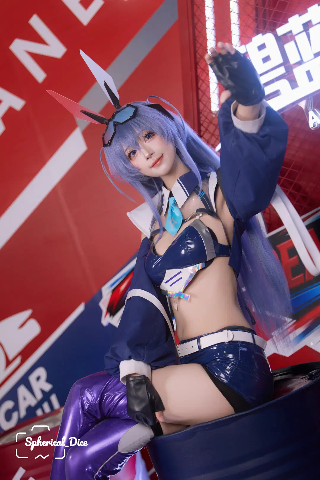 [New Jersey cosplay] Azur Lane Racing Suit: On-Site Shoot Experience with Patent Leather Textures by 圆形骰子 - Image 2