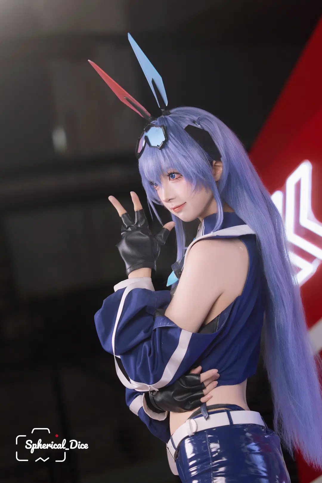 [New Jersey cosplay] Azur Lane Racing Suit: On-Site Shoot Experience with Patent Leather Textures by 圆形骰子 - Image 3