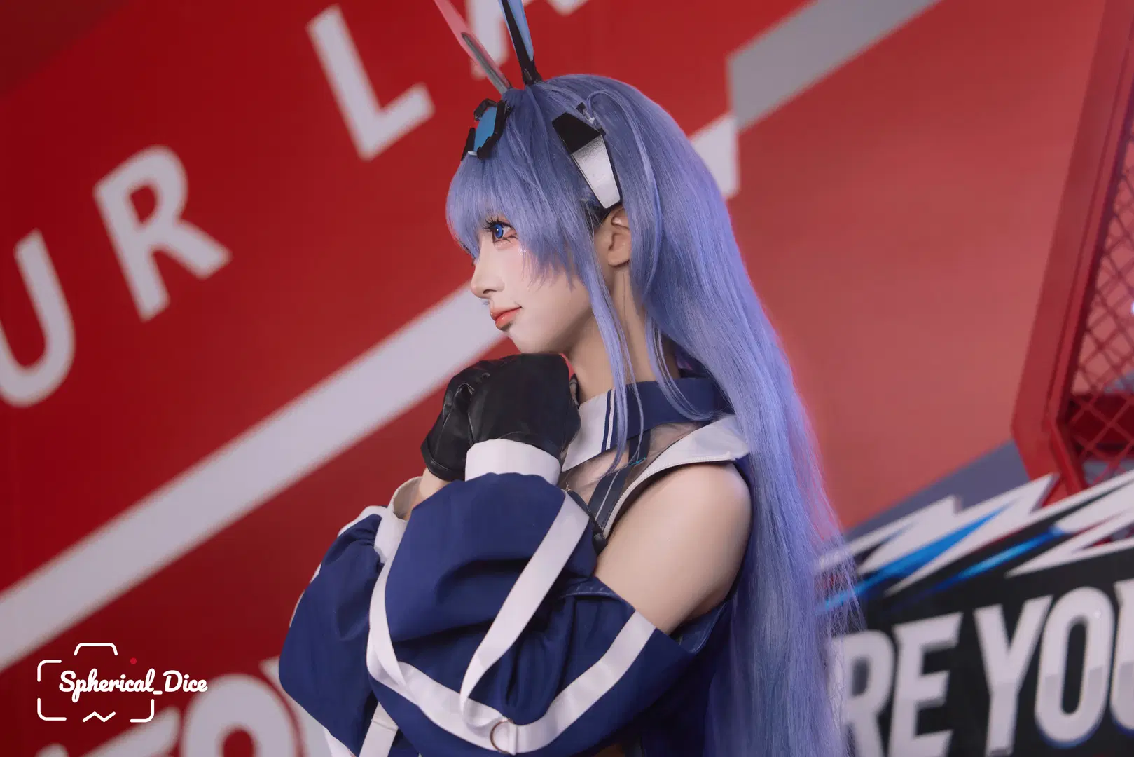 [New Jersey cosplay] Azur Lane Racing Suit: On-Site Shoot Experience with Patent Leather Textures by 圆形骰子 - Image 4