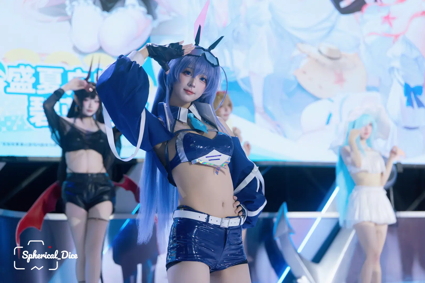 [New Jersey cosplay] Azur Lane Racing Suit: On-Site Shoot Experience with Patent Leather Textures by 圆形骰子 - Image 9