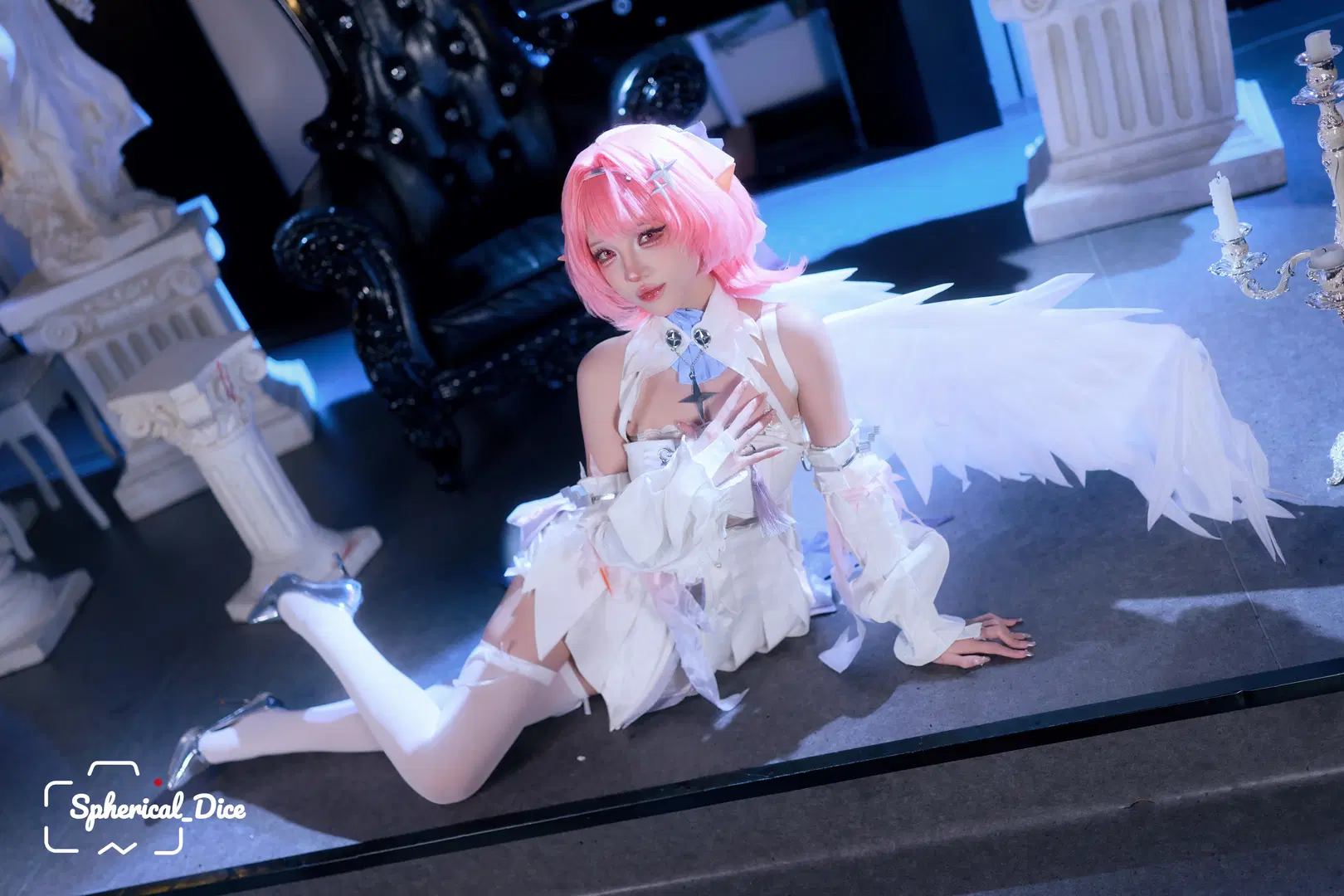 【Remielle cosplay】Zenless Zone Zero: Century-Long Reunion of the First Void Hunter by 圆形骰子 - Image 4