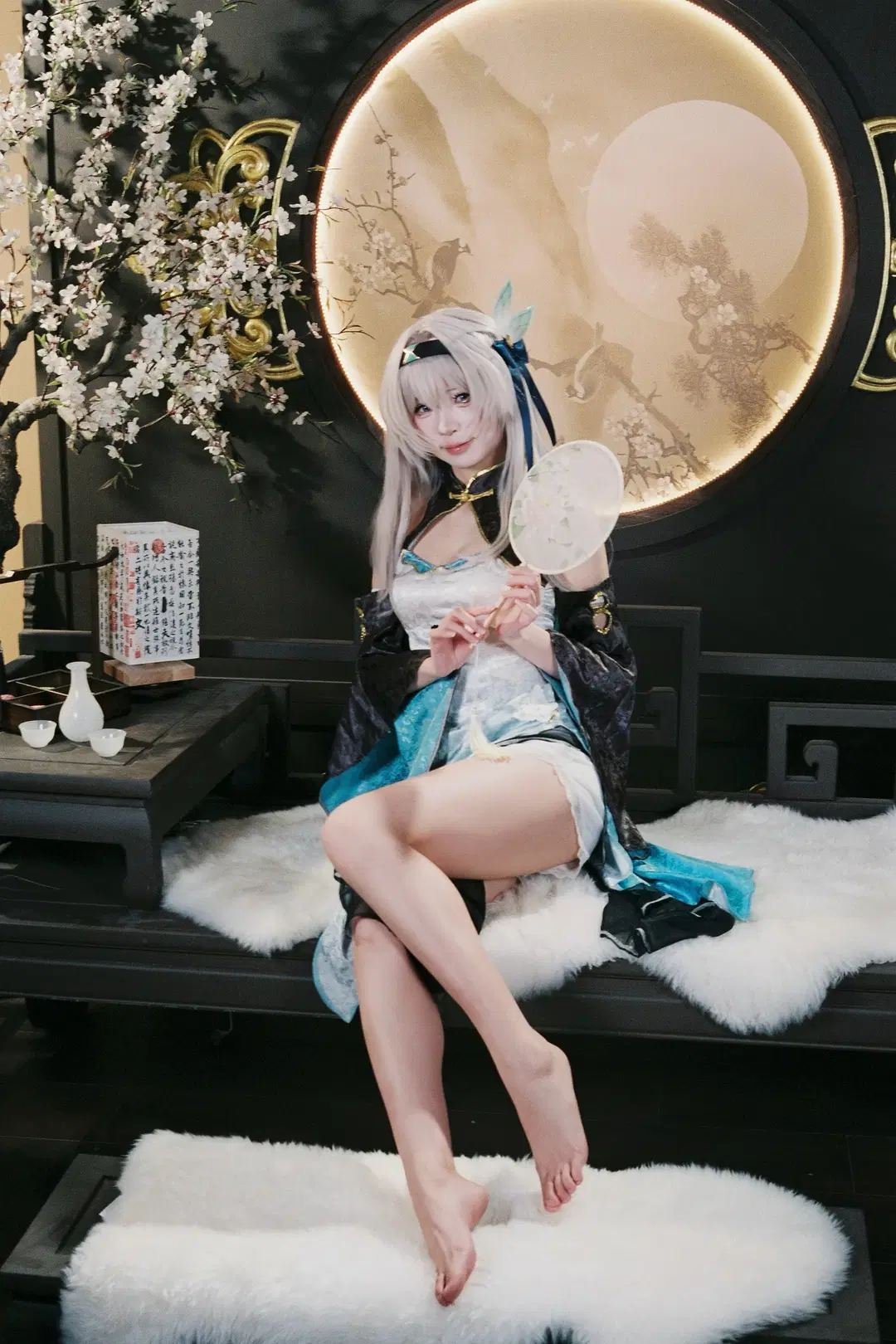 【Firefly cosplay】Honkai: Star Rail Firefly Qipao: Gentle Moments Woven in Digital and Film by 一只测光表 - Image 6